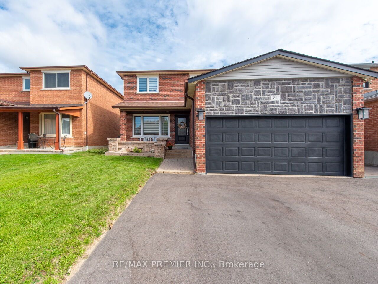 81 De Rose Avenue Property Photo 1