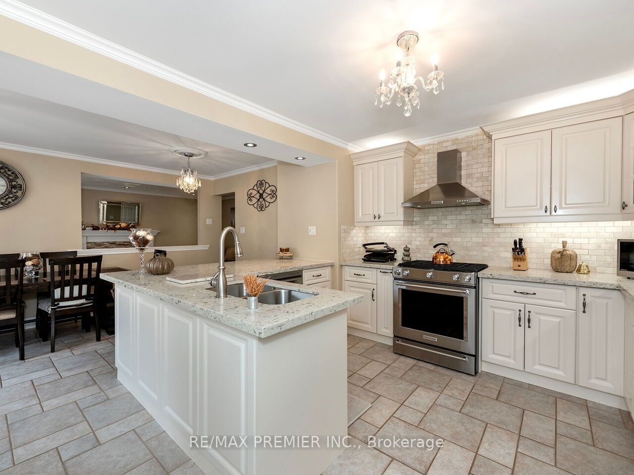 81 De Rose Avenue Property Photo 17