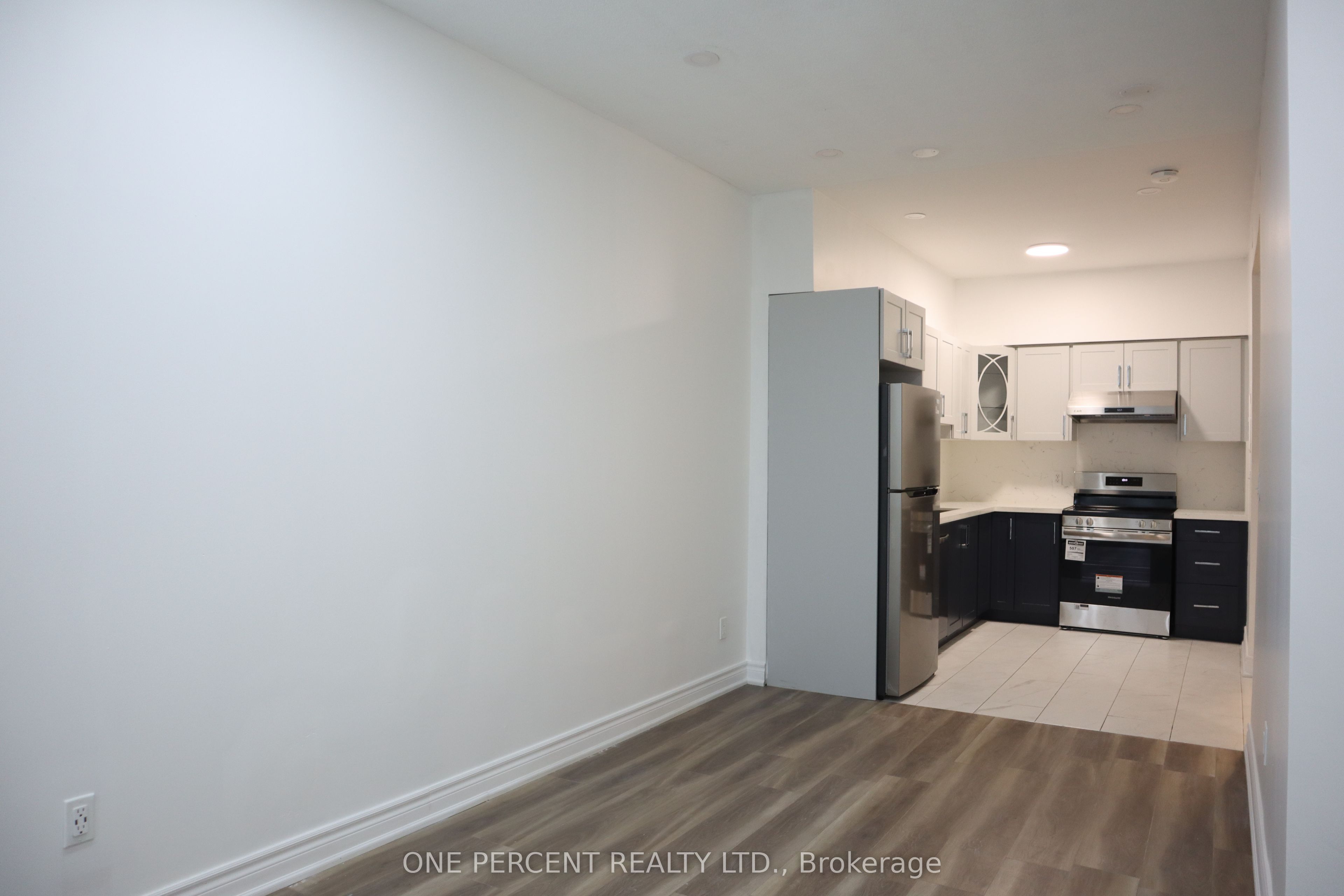 3055 Elmcreek Road 5 Property Photo 7