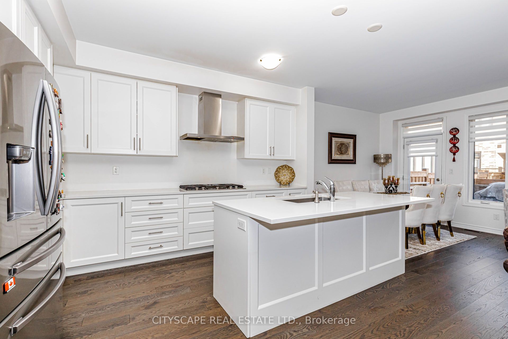 482 Bergamot Avenue Property Photo 16