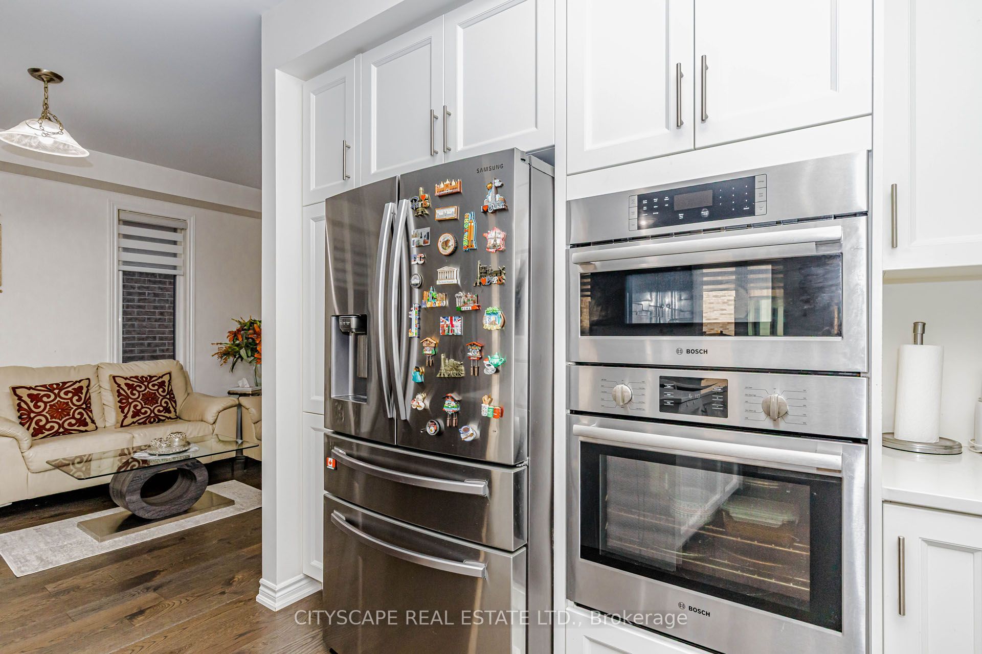 482 Bergamot Avenue Property Photo 19
