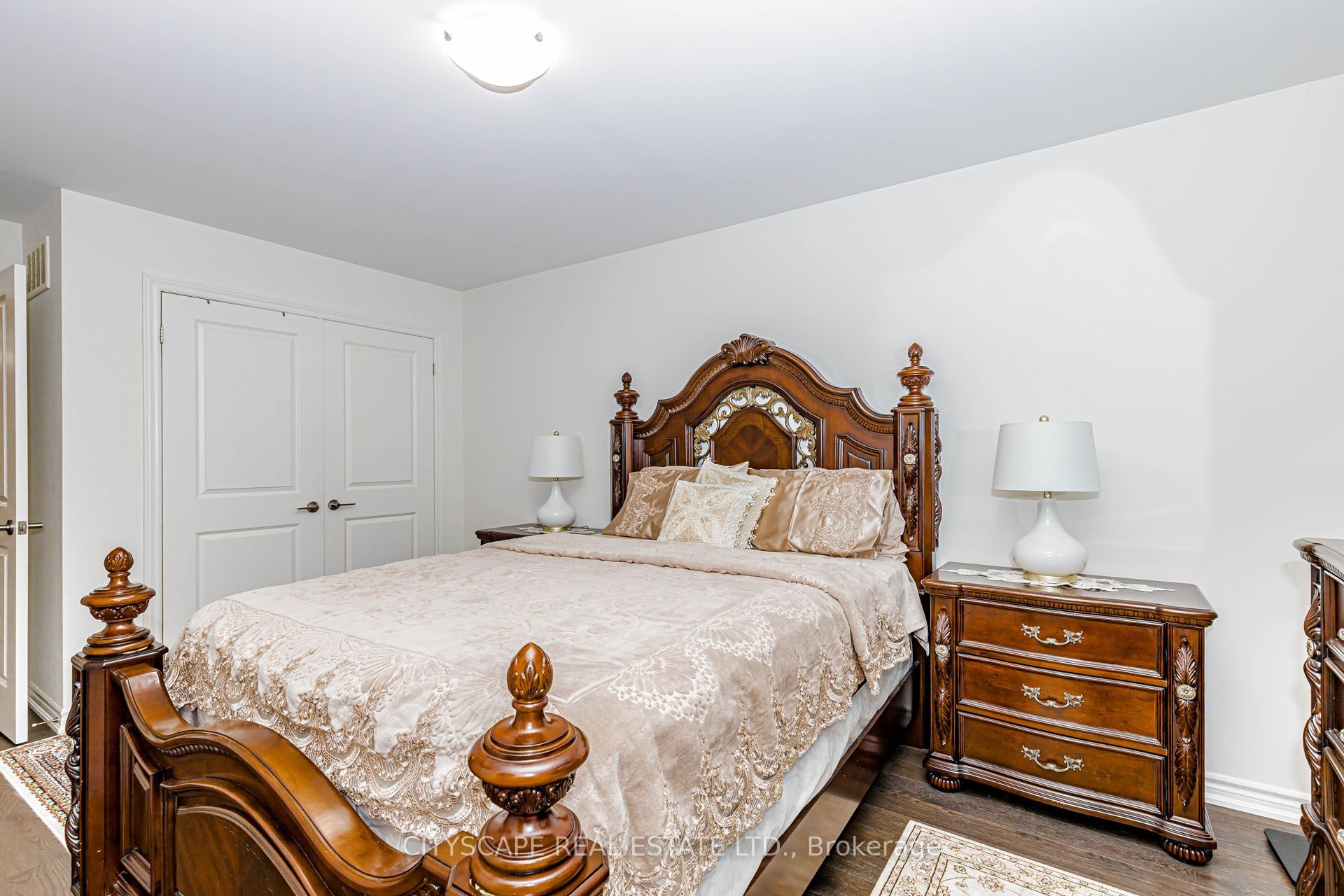 482 Bergamot Avenue Property Photo 28
