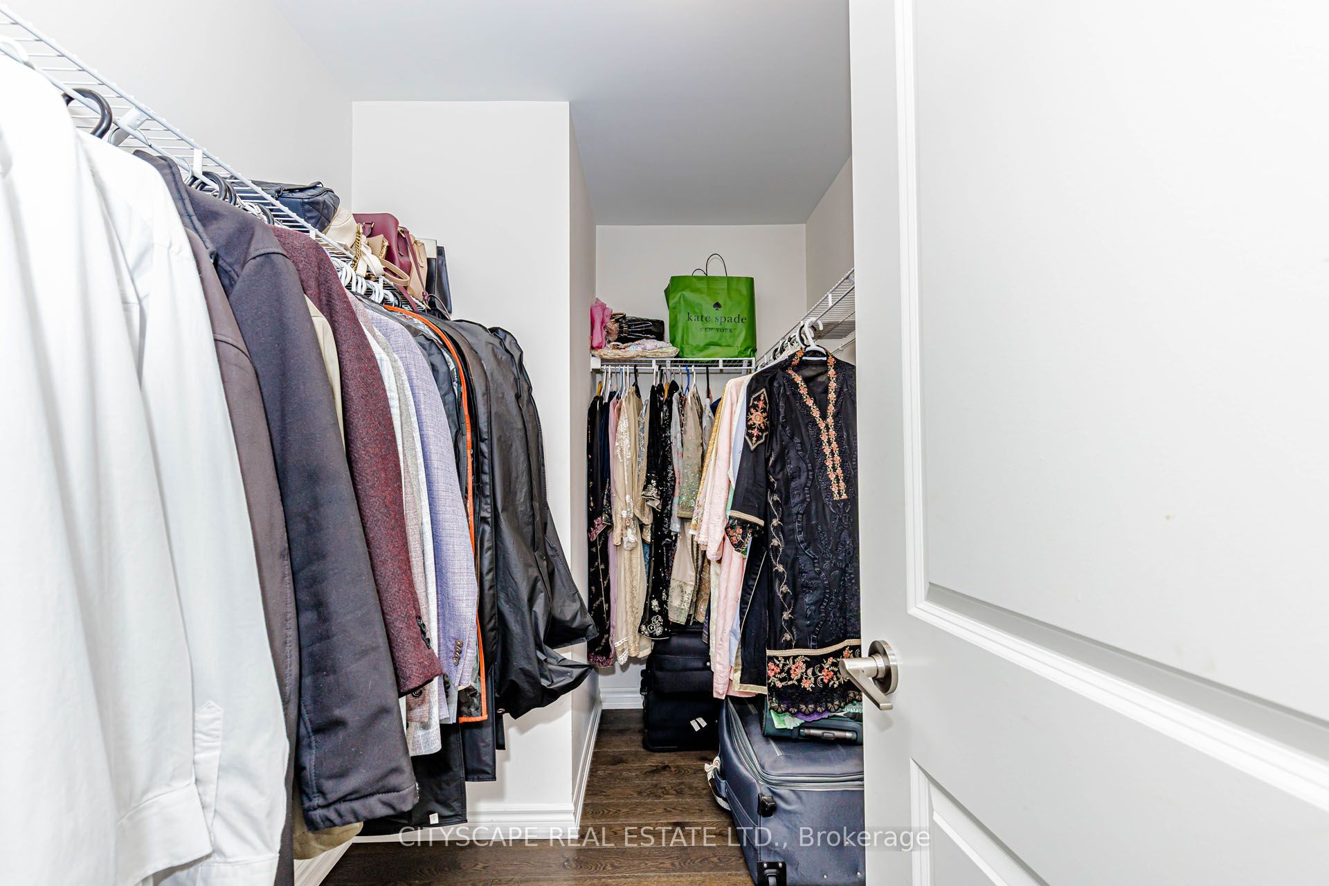 482 Bergamot Avenue Property Photo 30