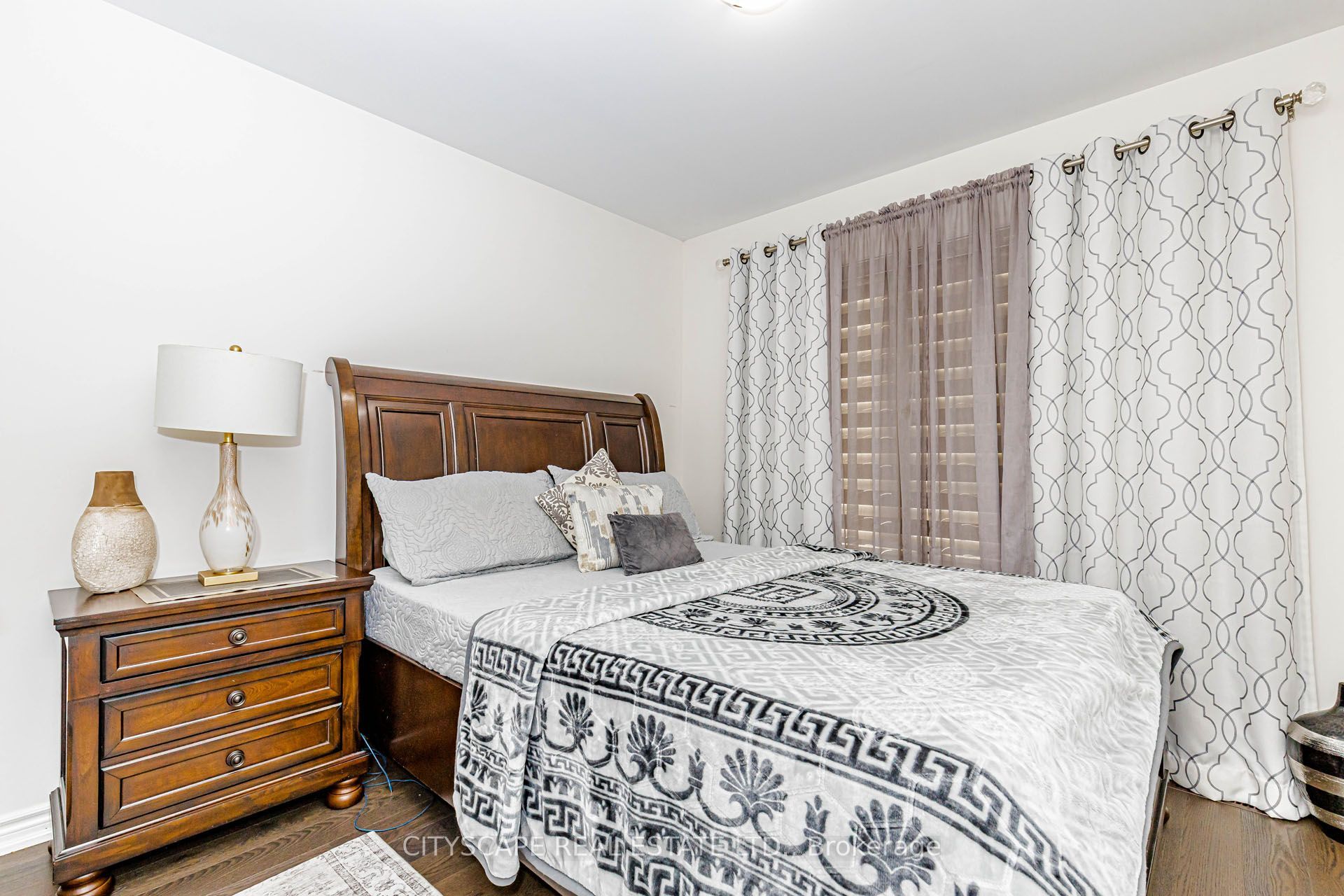 482 Bergamot Avenue Property Photo 41