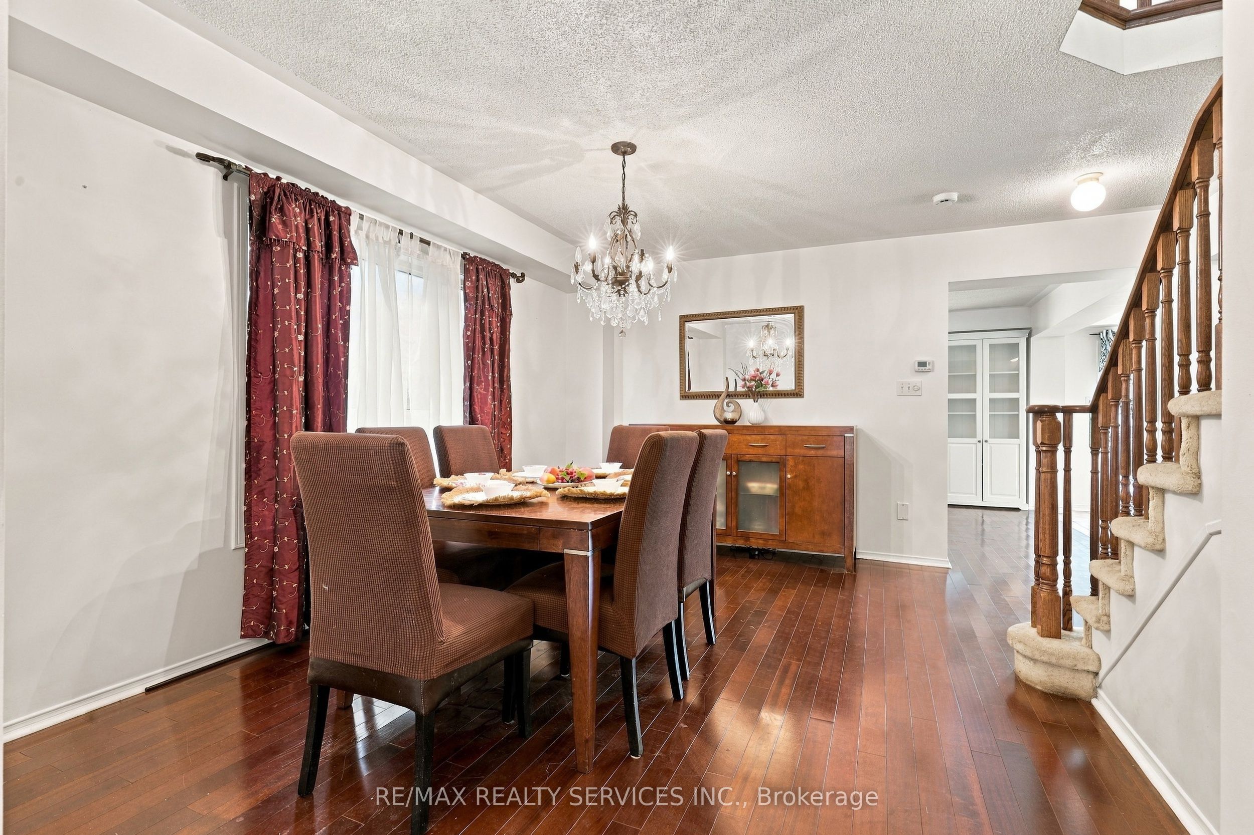 14 Dunure Crescent Property Photo 10