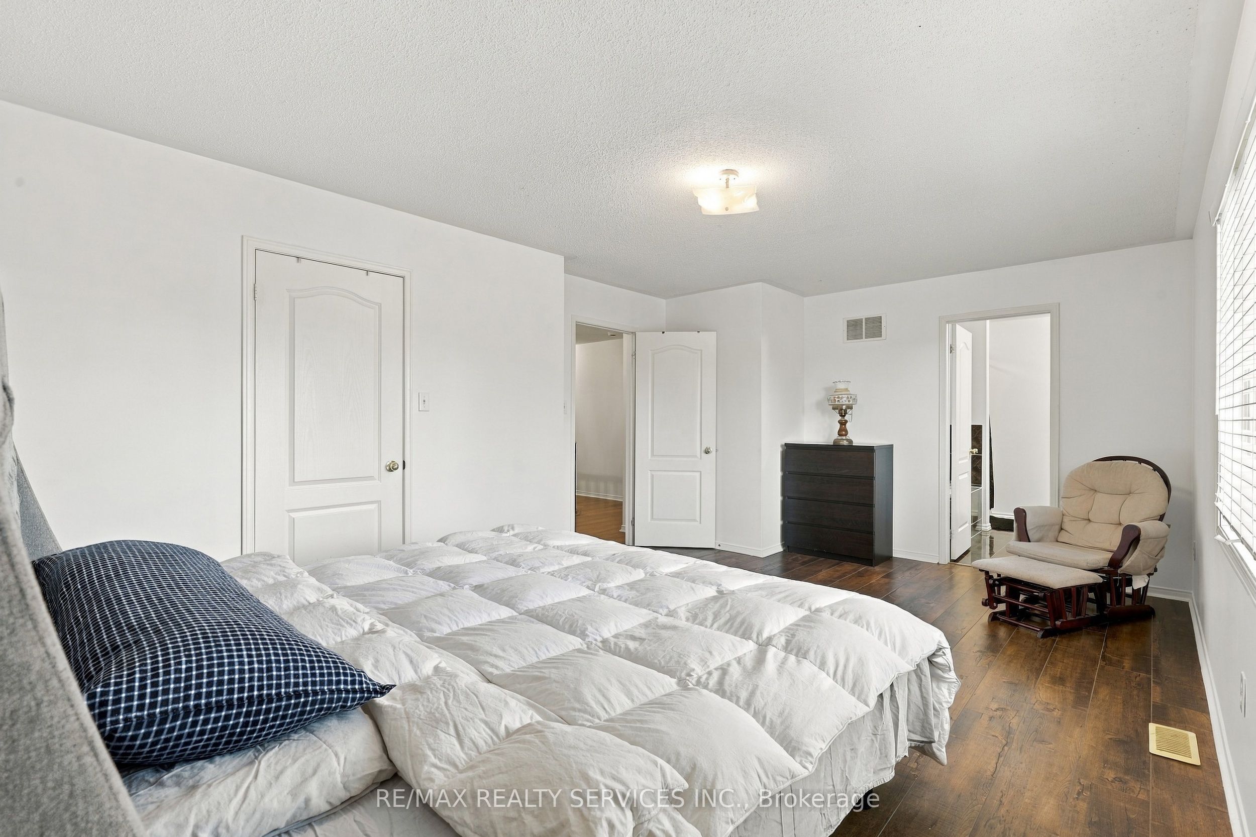 14 Dunure Crescent Property Photo 19