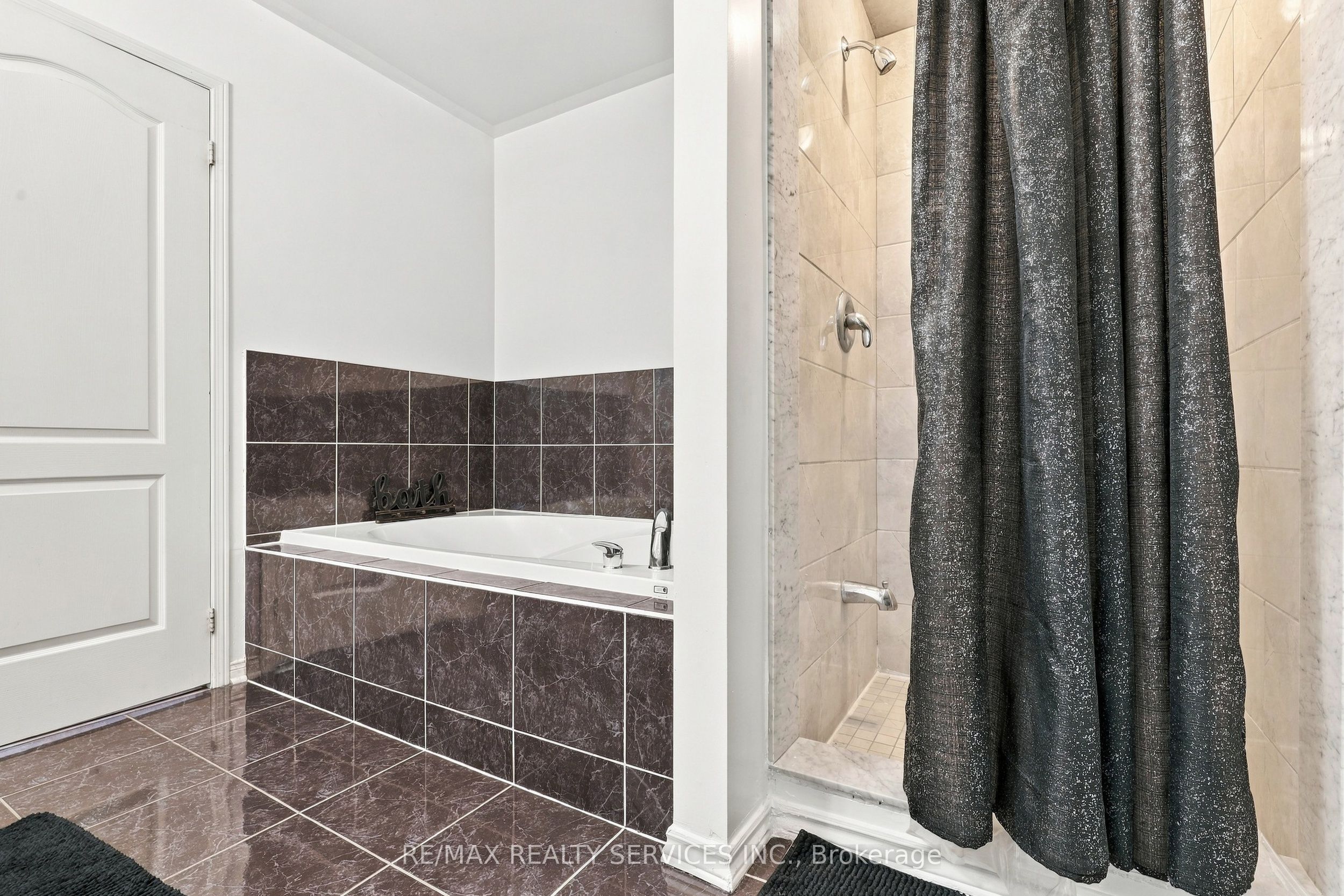 14 Dunure Crescent Property Photo 21