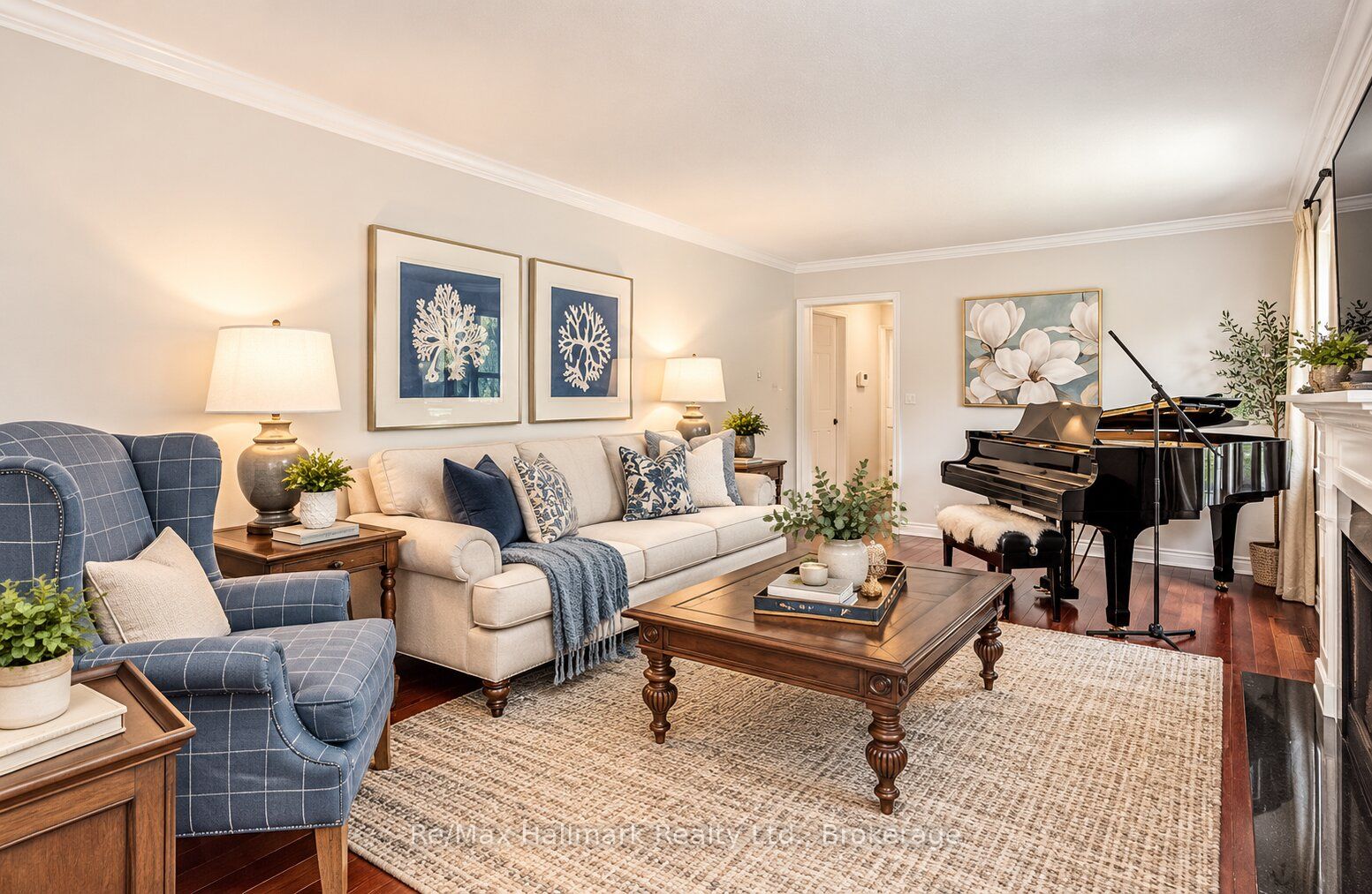 500 Blenheim Crescent Property Photo 7