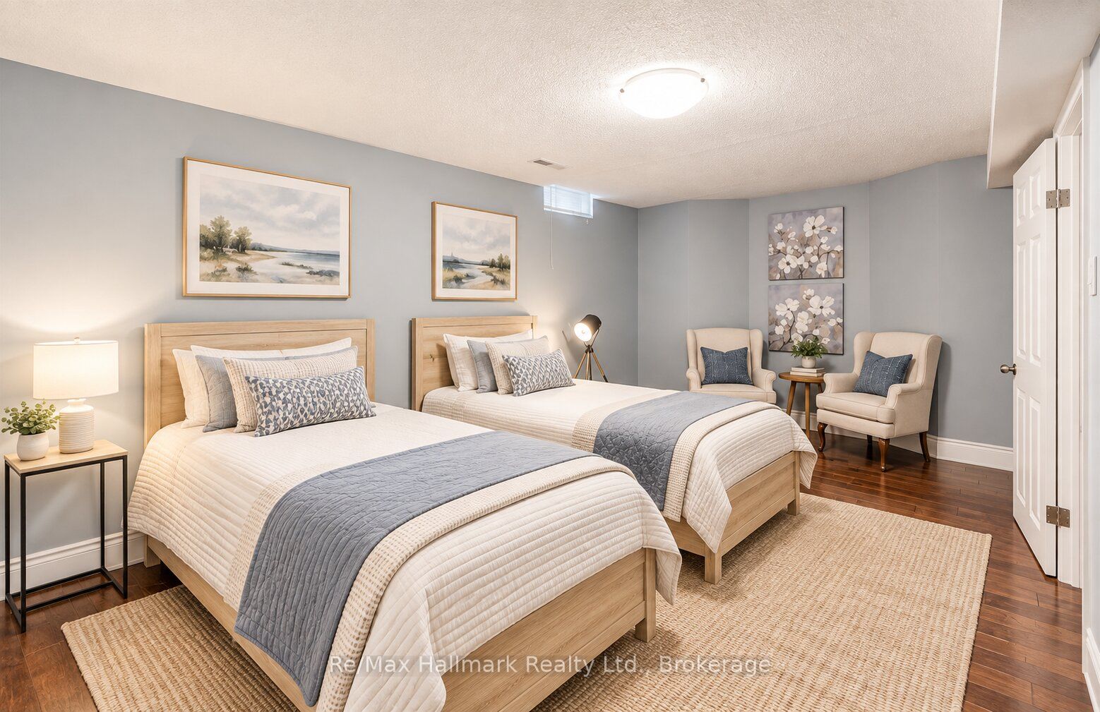 500 Blenheim Crescent Property Photo 35