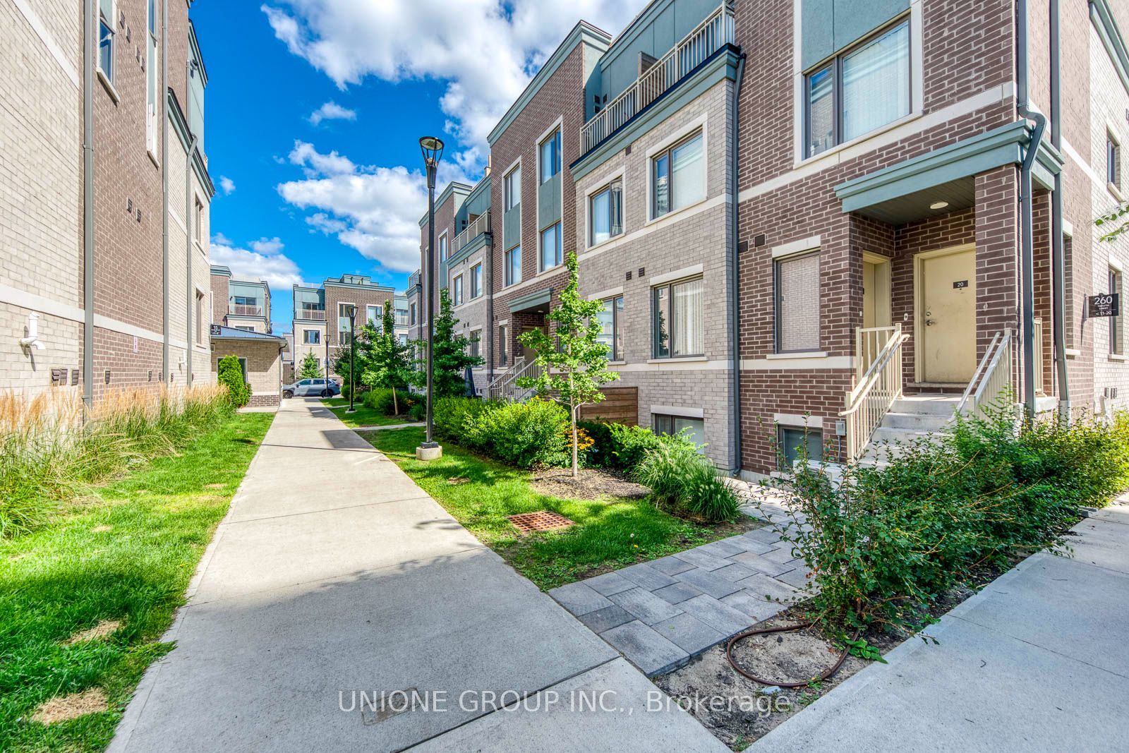 260 Twelfth Street 19 Property Photo 4