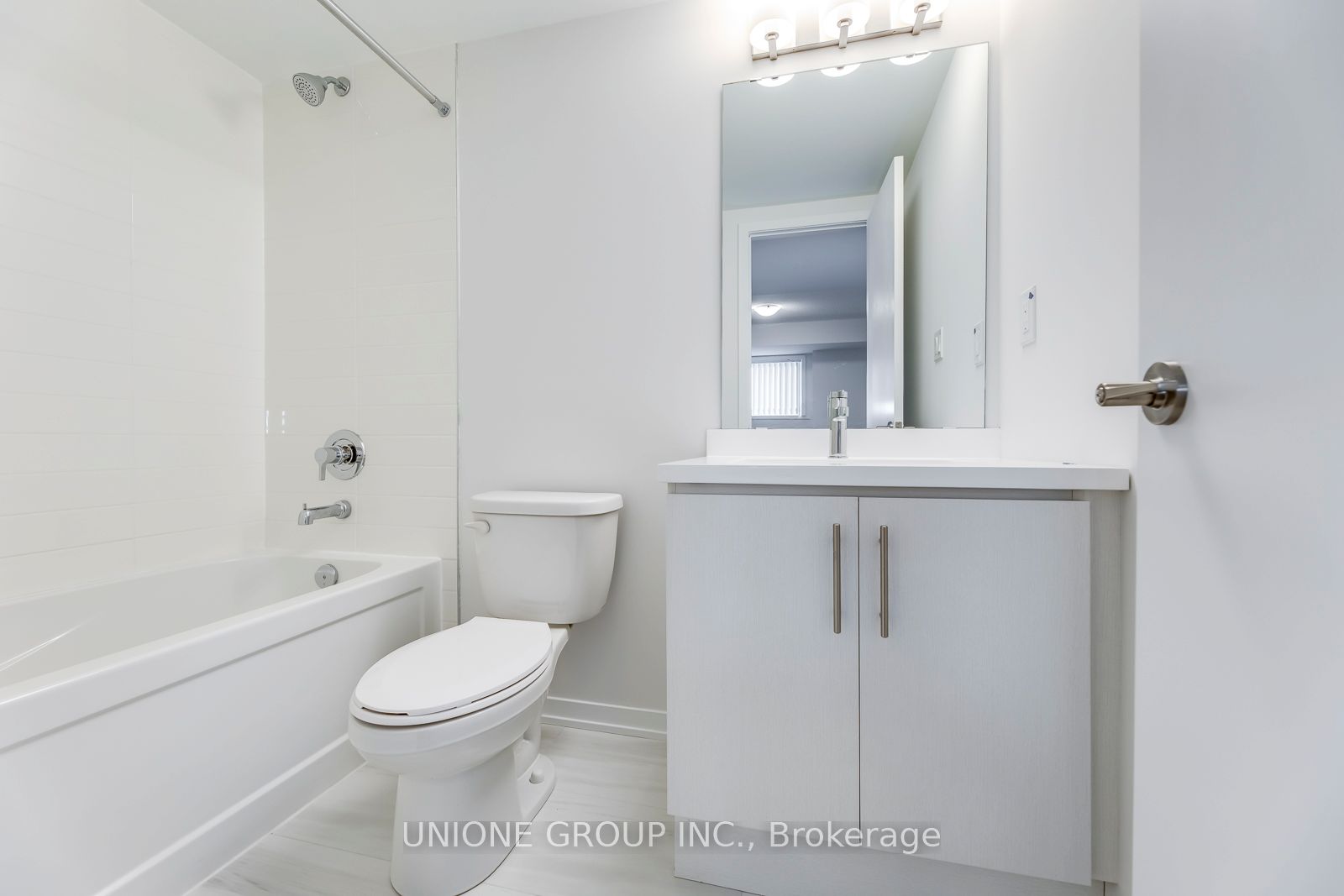 260 Twelfth Street 19 Property Photo 22