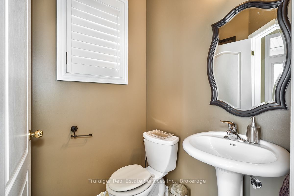 2355 Hilda Drive Property Photo 10