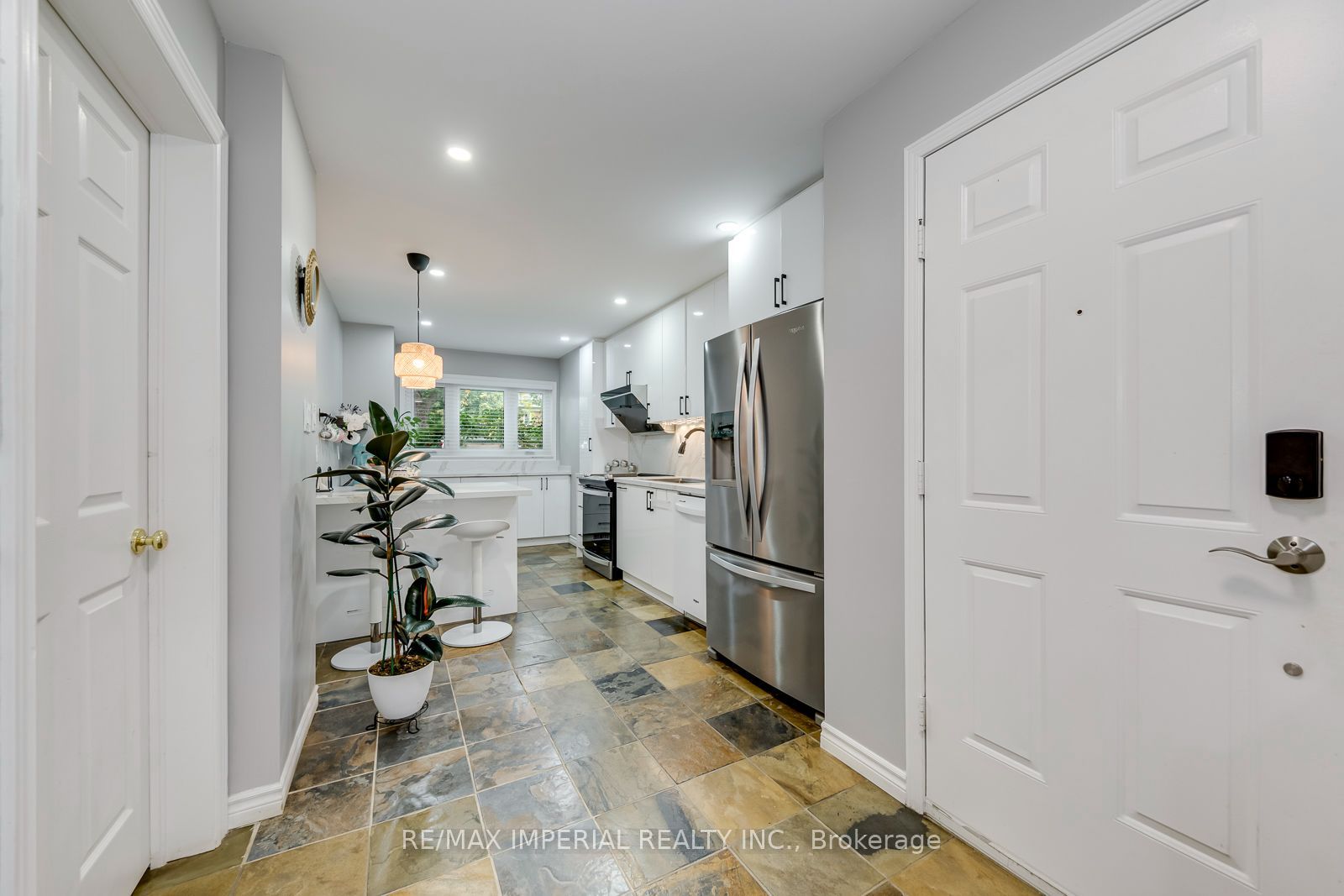 1107 Gable Drive Property Photo 11