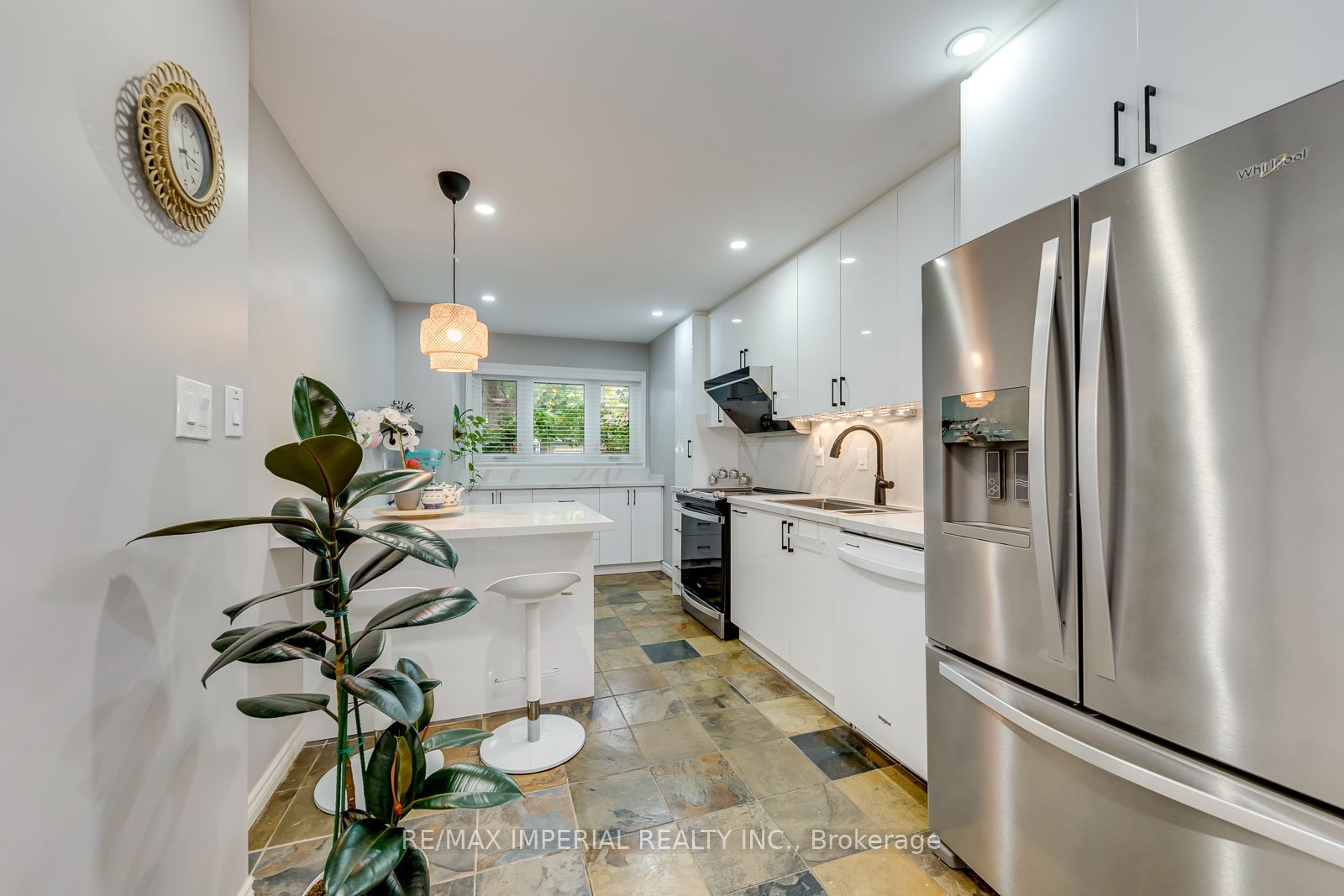 1107 Gable Drive Property Photo 12