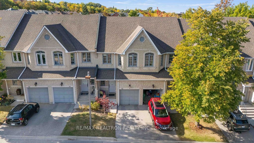 5525 Palmerston Crescent 45 Property Photo 2