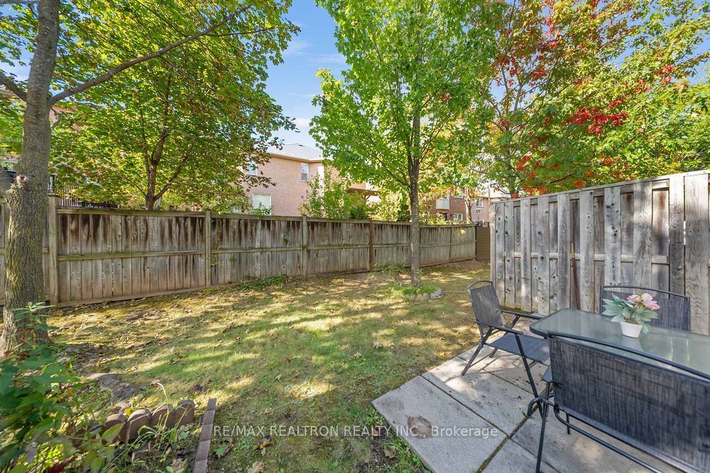 5525 Palmerston Crescent 45 Property Photo 44