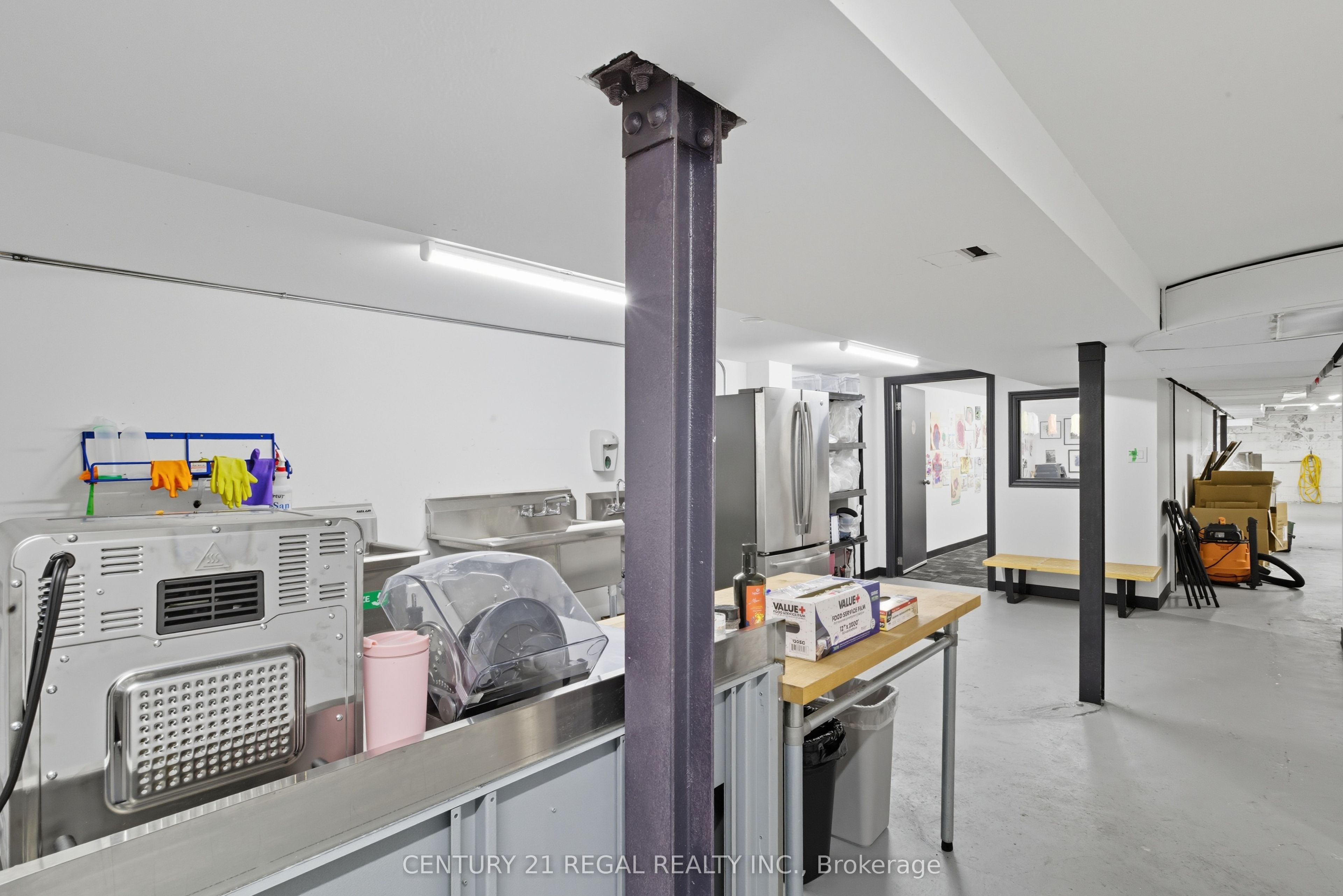 1700 St Clair Avenue W Property Photo 15