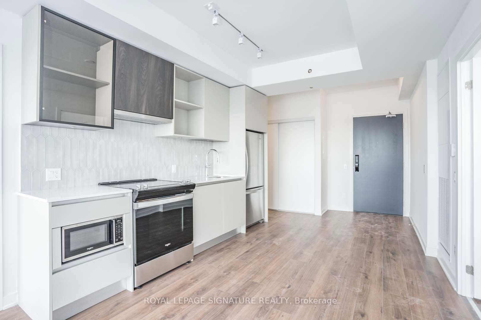 405 Dundas Street W 708 Property Photo 12
