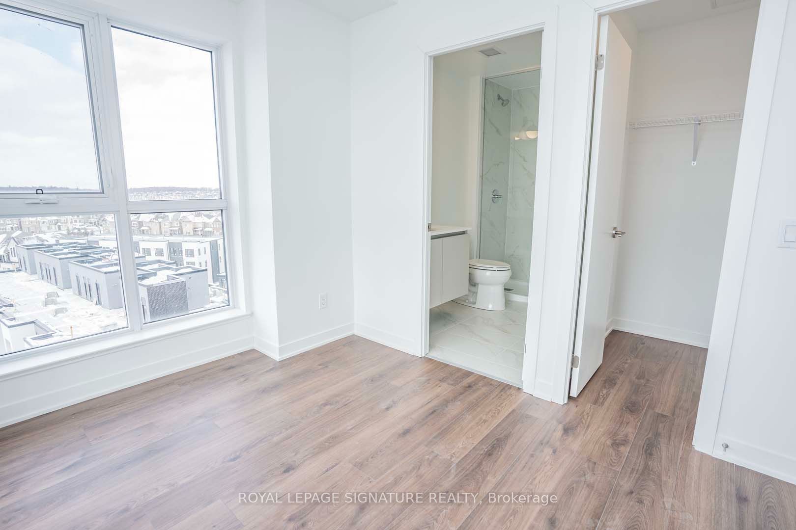 405 Dundas Street W 708 Property Photo 16