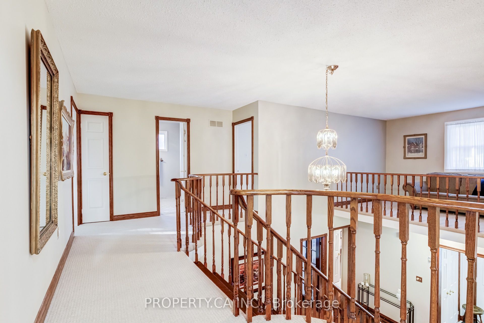 411 Freeman Crescent Property Photo 26