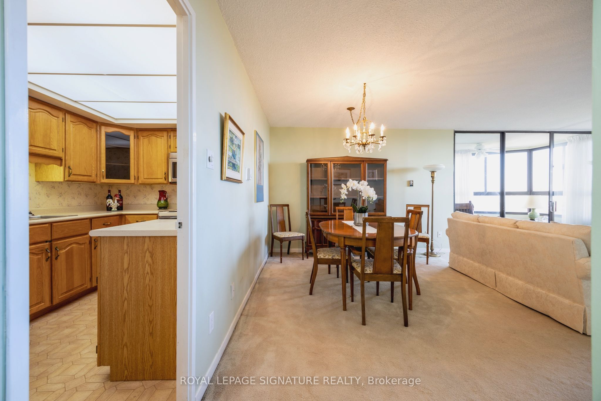 1300 Bloor Street 1405 Property Photo 5