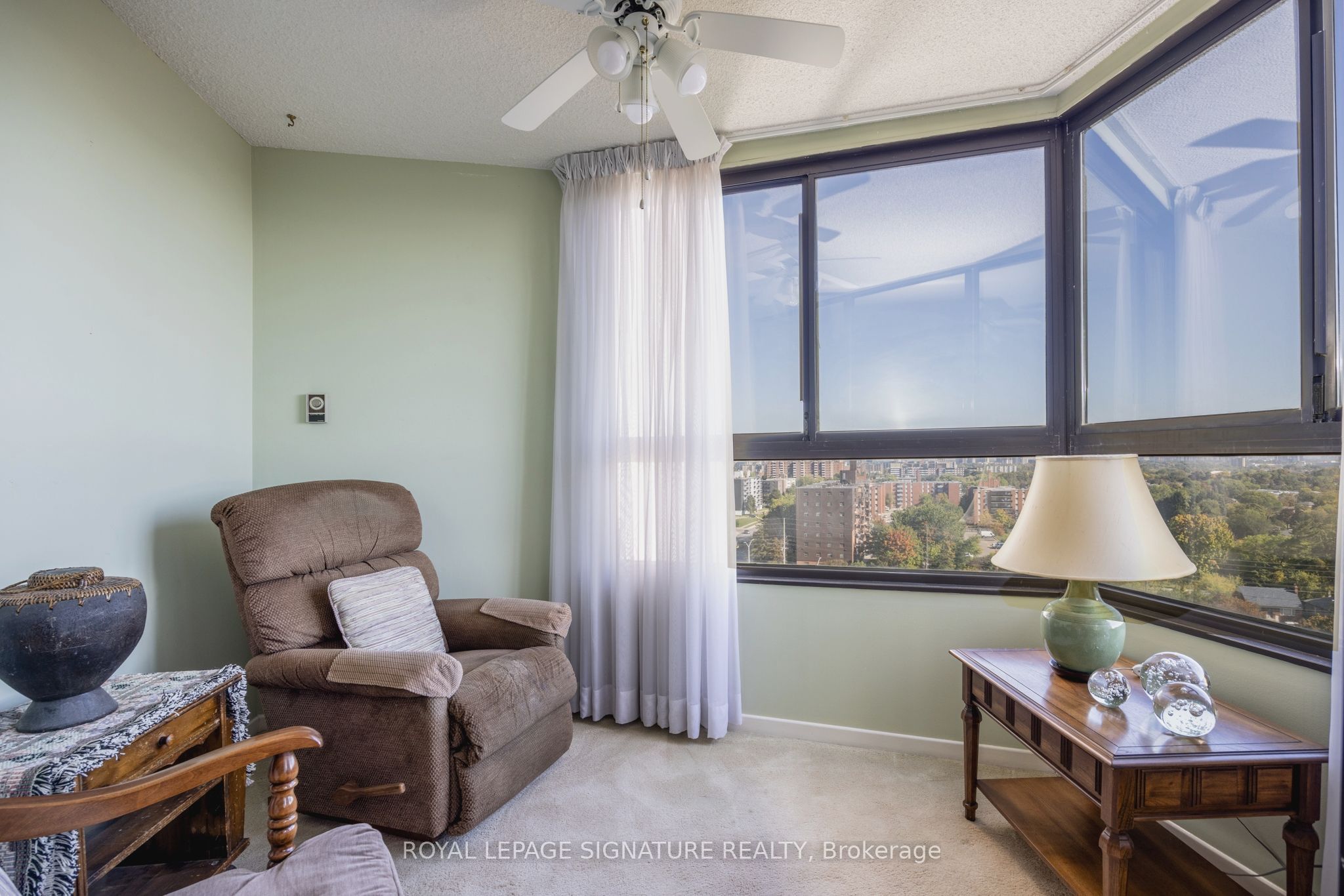 1300 Bloor Street 1405 Property Photo 11