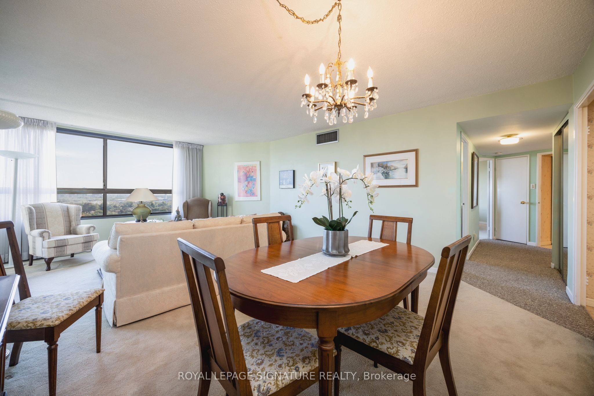1300 Bloor Street 1405 Property Photo 17