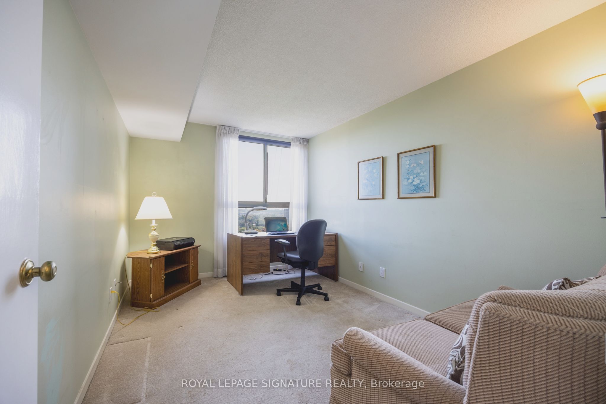 1300 Bloor Street 1405 Property Photo 20