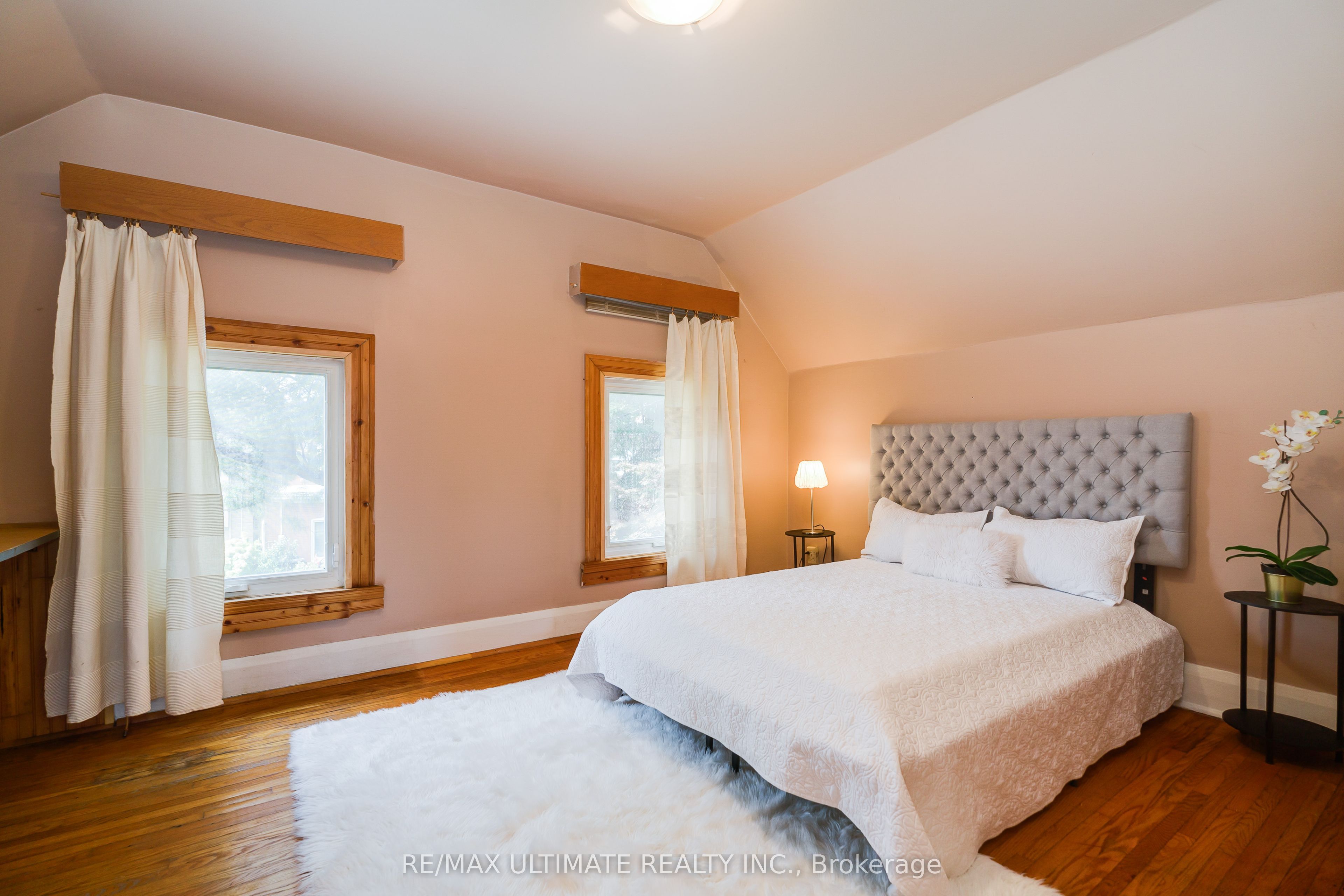 251 Boon Avenue Property Photo 15