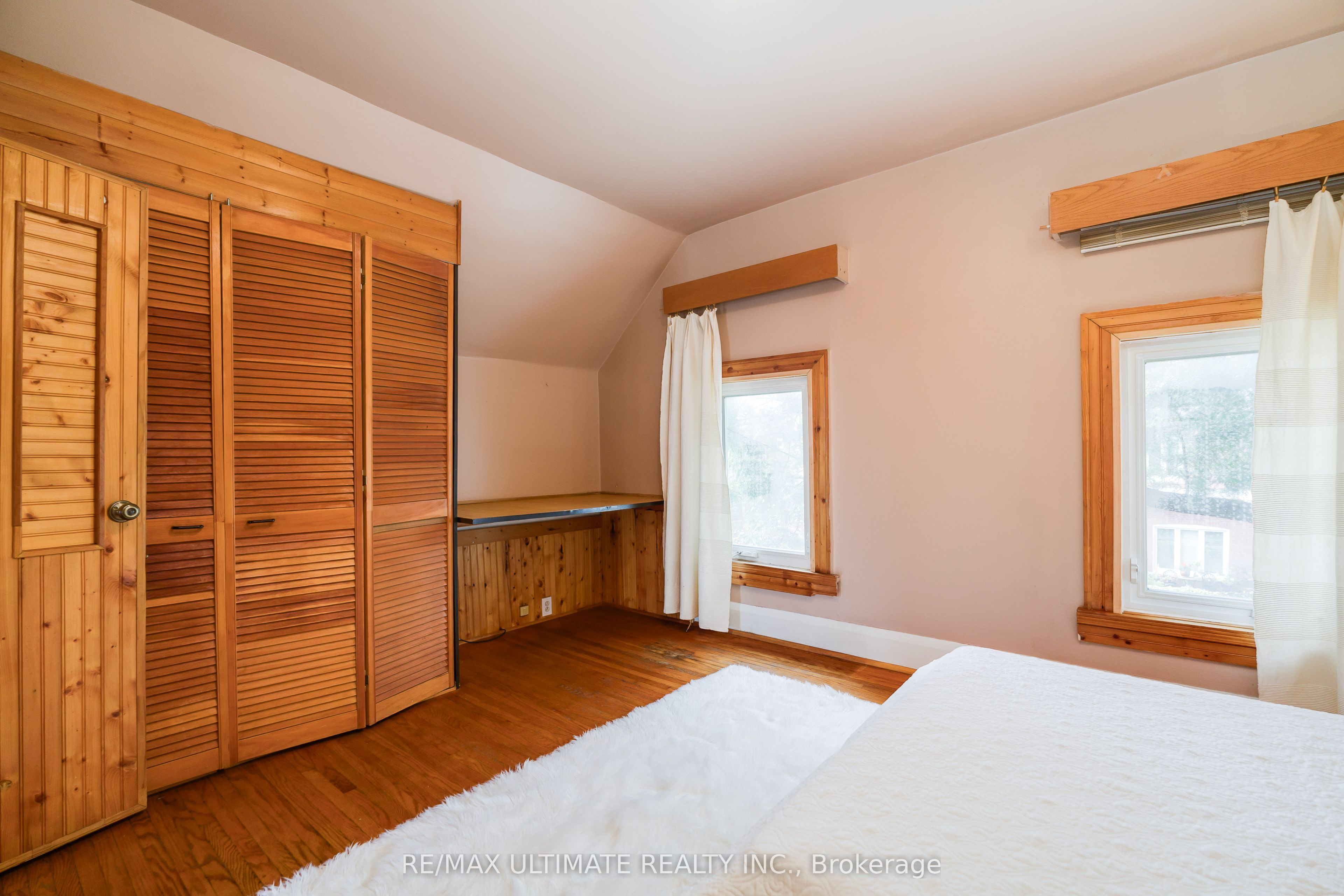 251 Boon Avenue Property Photo 16