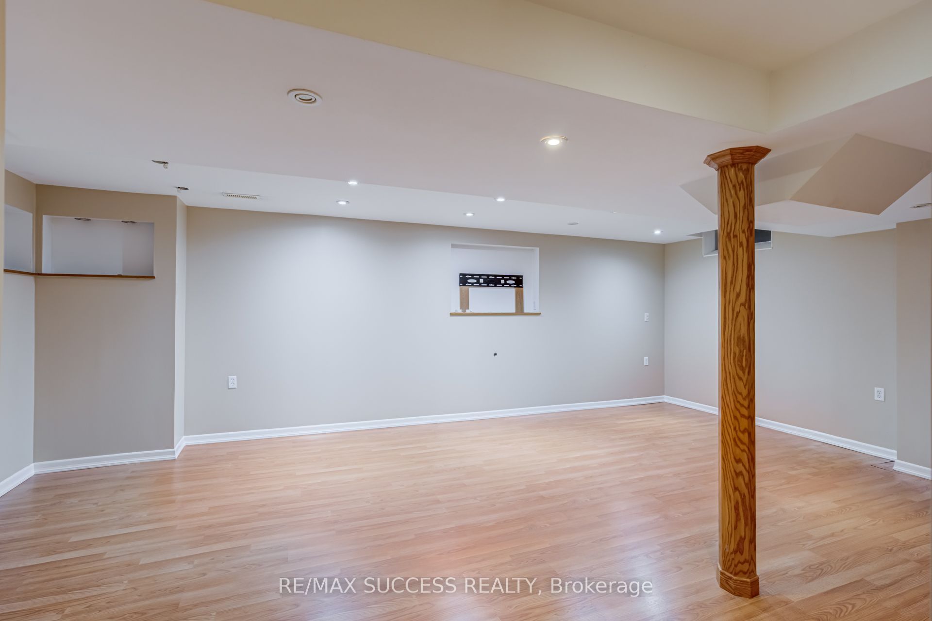 54 Ferncroft Place Property Photo 40