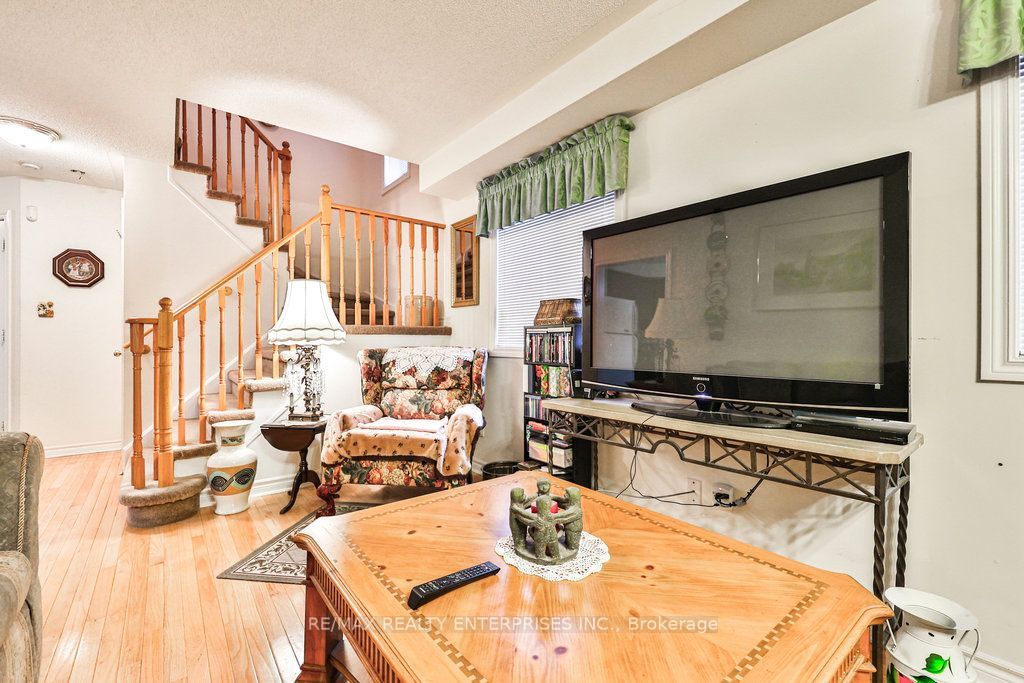 3 Jack Kenny Court Property Photo 5