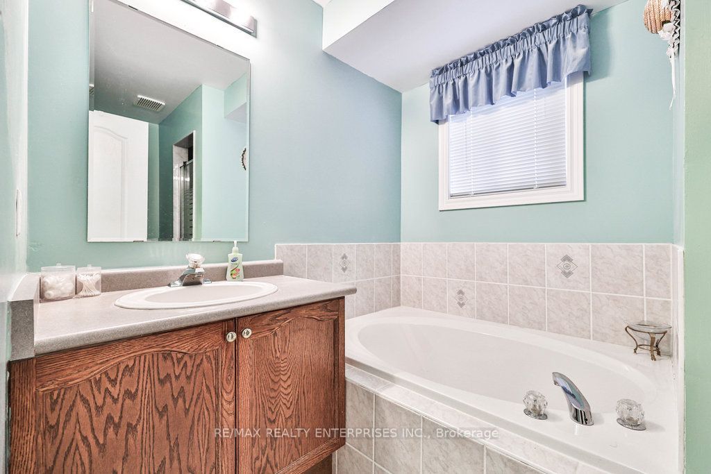 3 Jack Kenny Court Property Photo 23