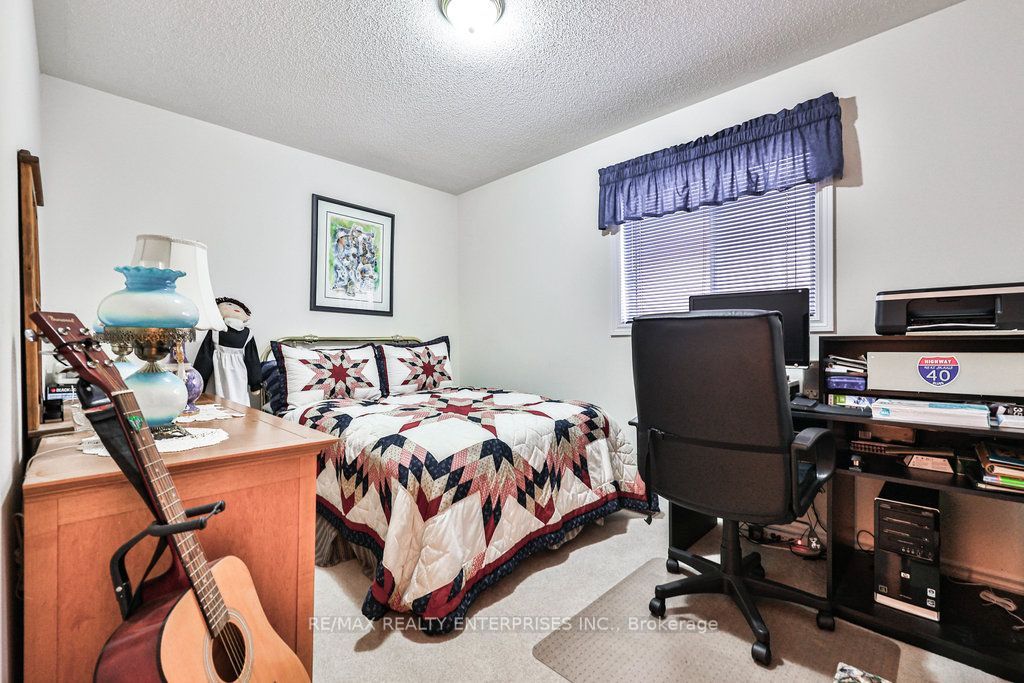 3 Jack Kenny Court Property Photo 28