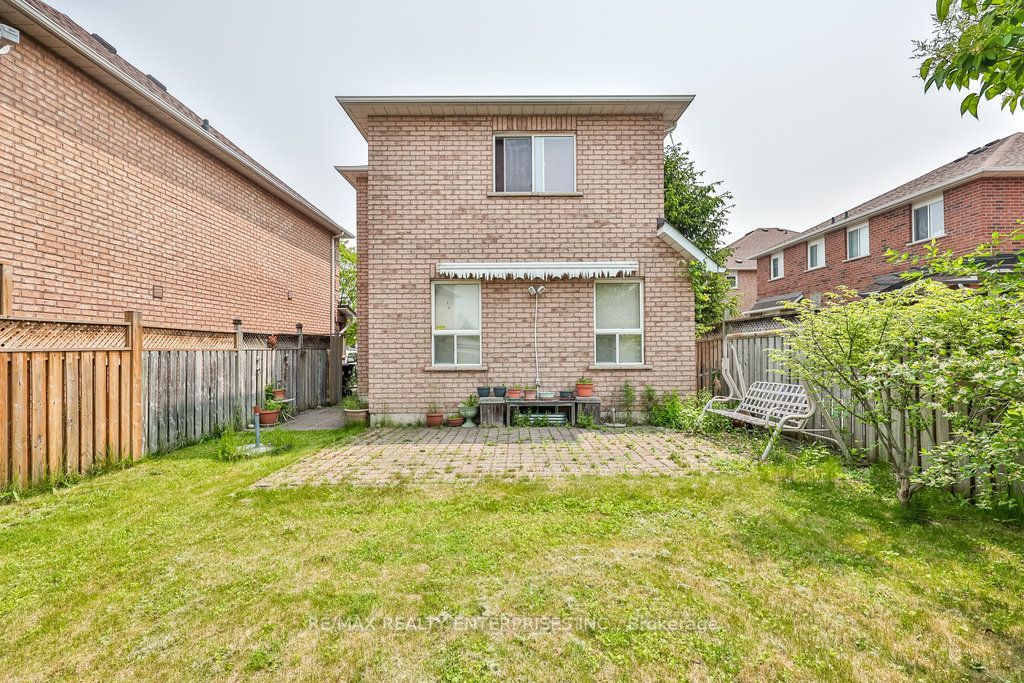 3 Jack Kenny Court Property Photo 30