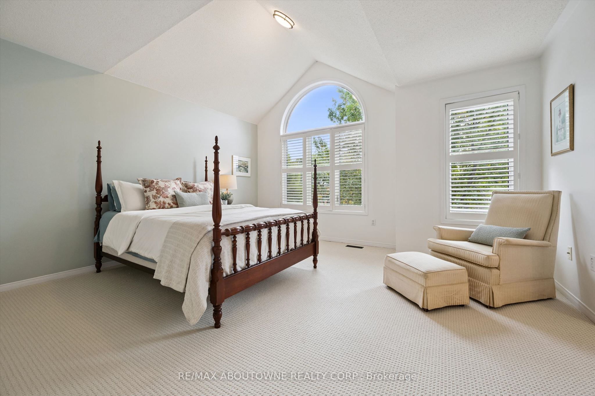 2397 Ennerdale Road Property Photo 20