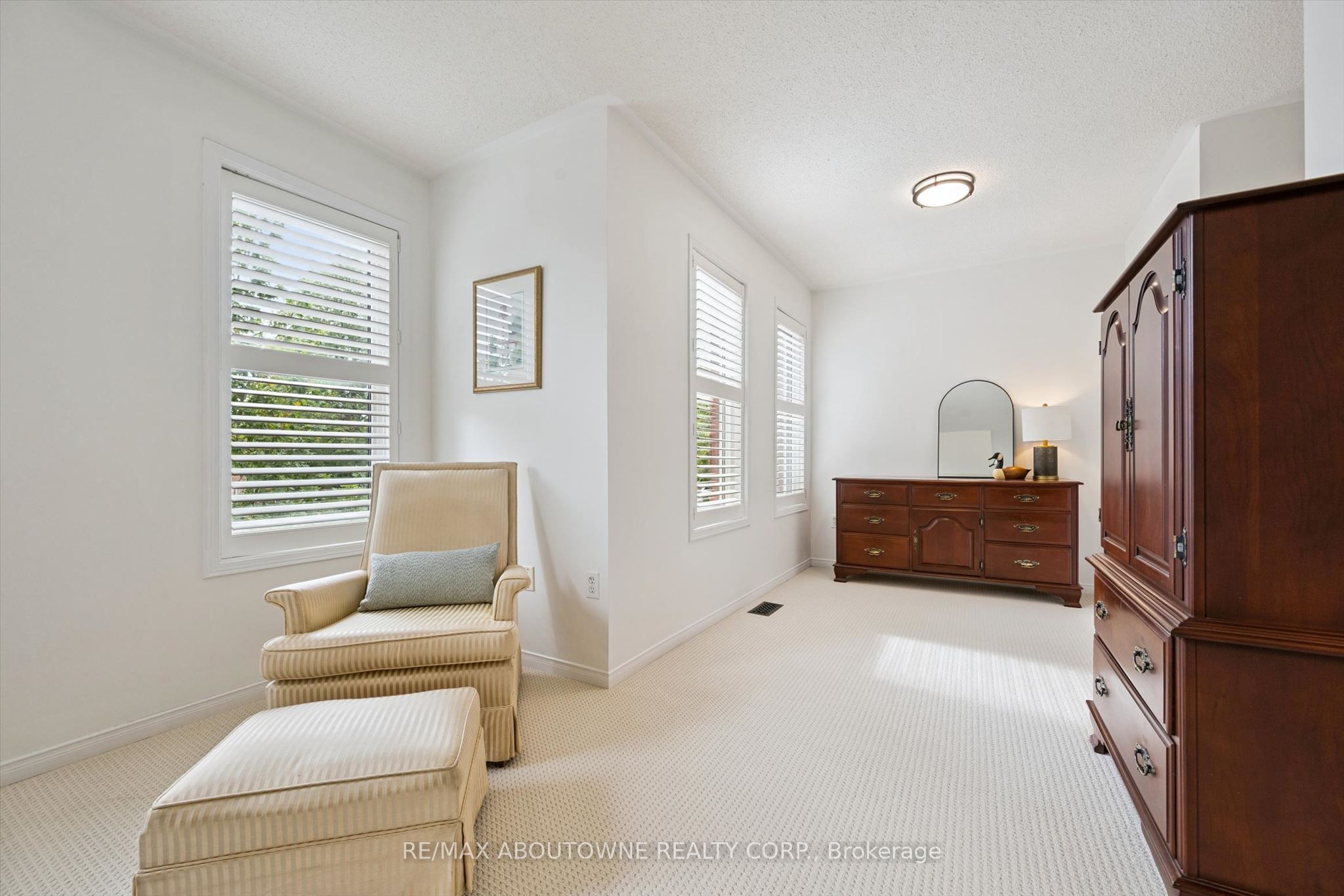2397 Ennerdale Road Property Photo 22