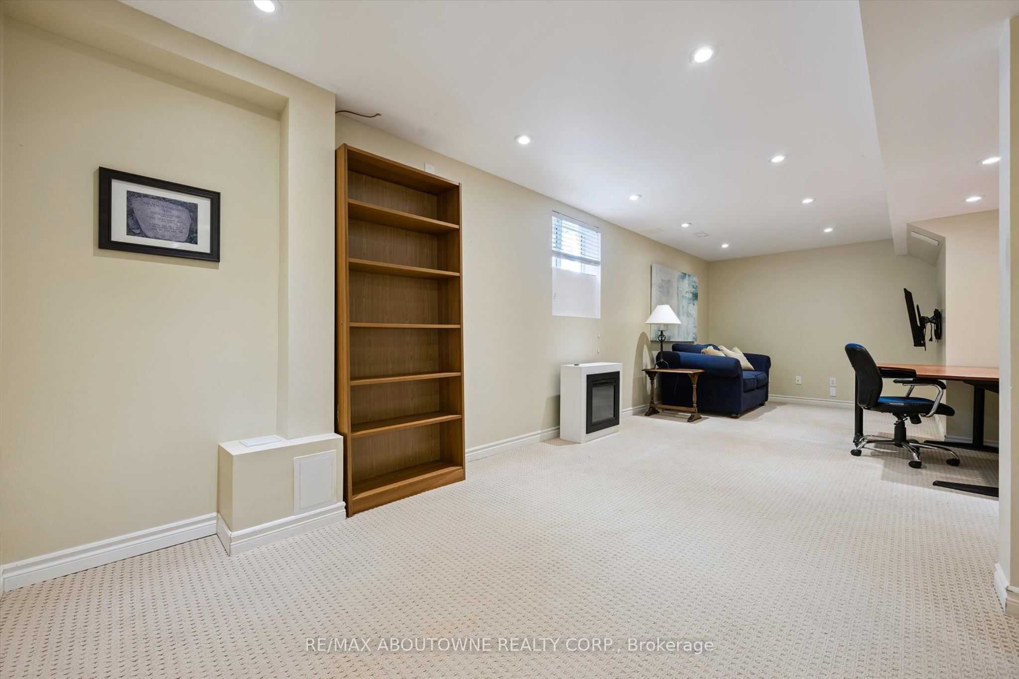 2397 Ennerdale Road Property Photo 30