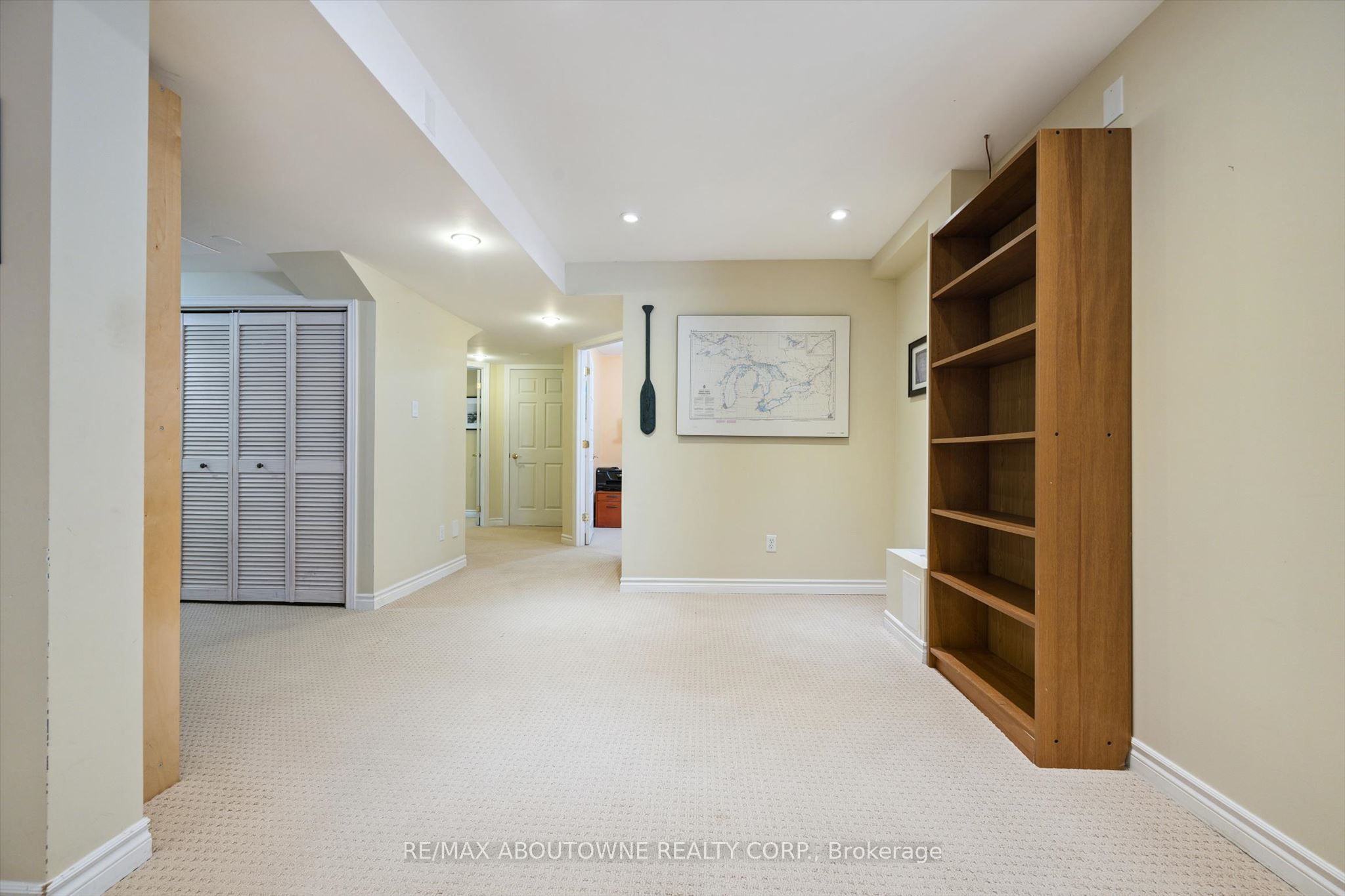 2397 Ennerdale Road Property Photo 32
