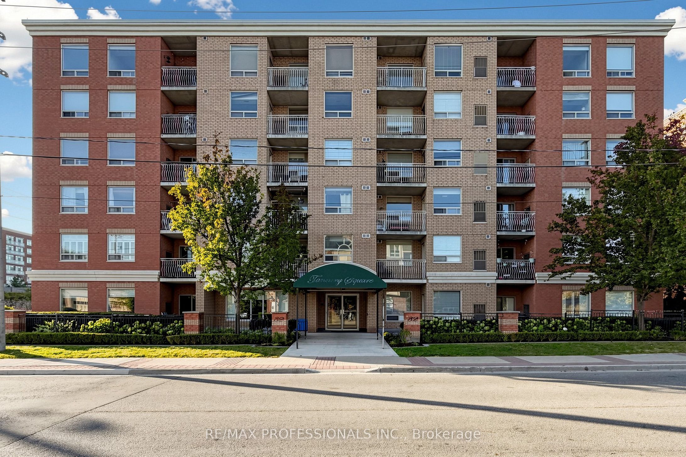 32 Tannery Street 205 Property Photo 1