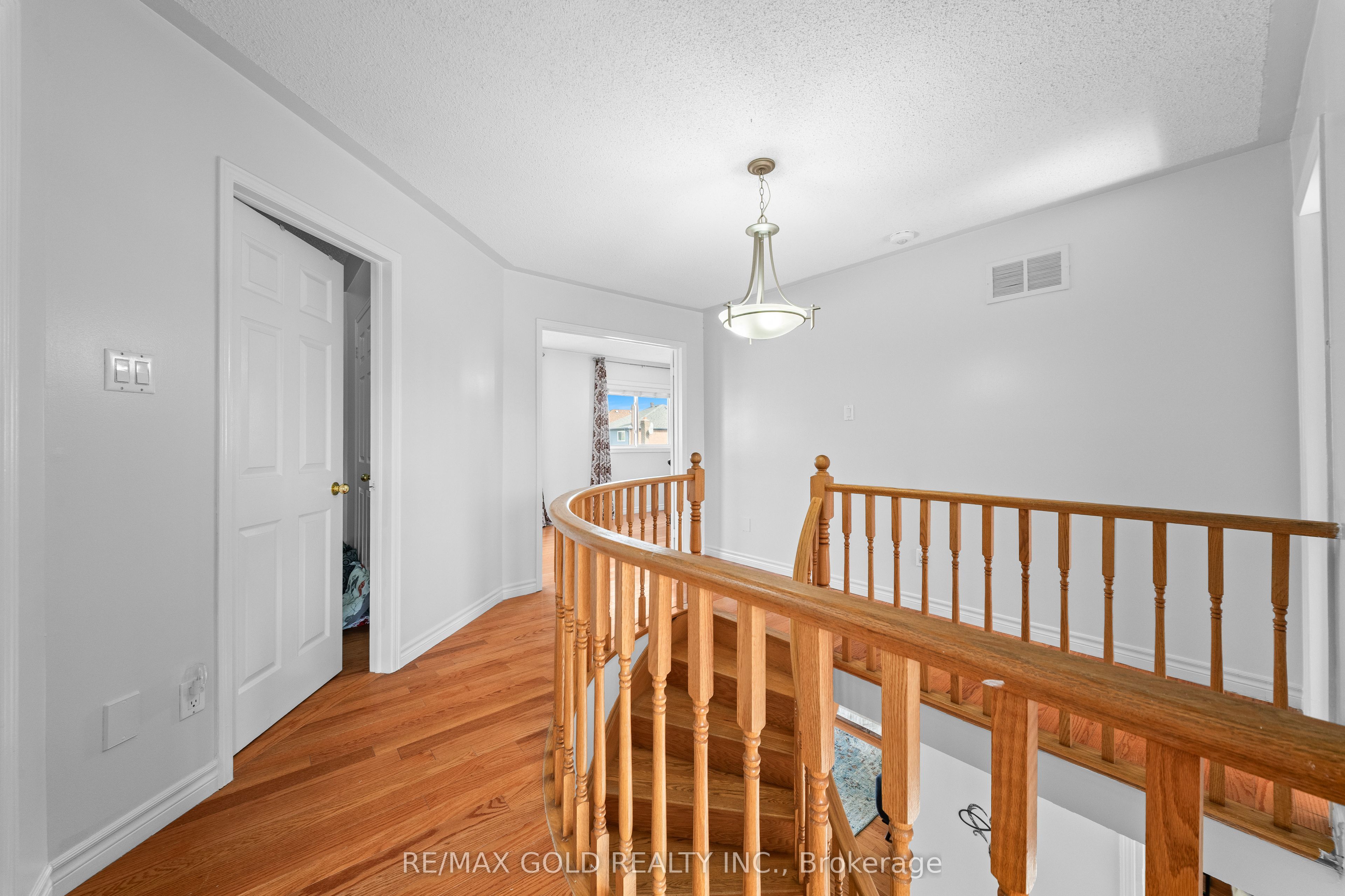 45 Eagleridge Drive Property Photo 22