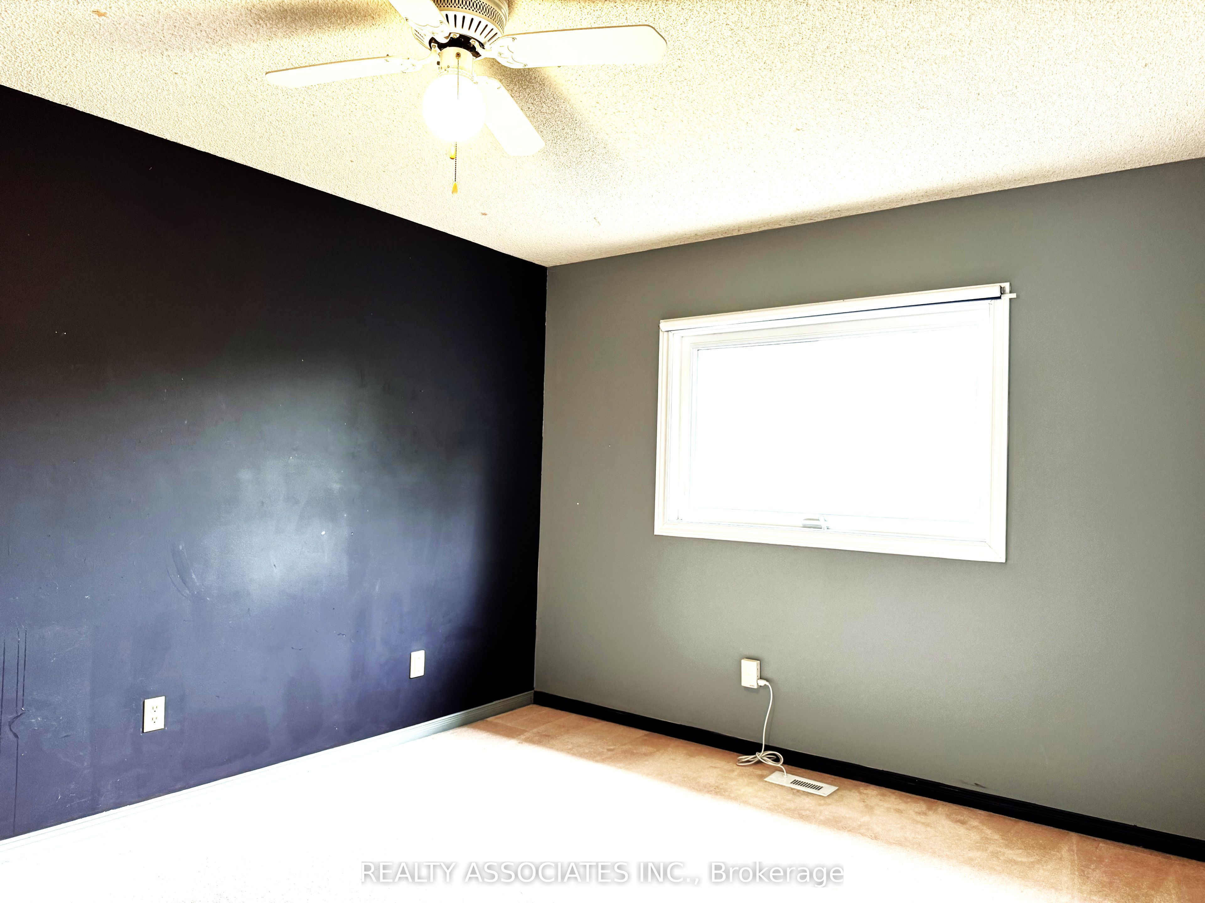 5577 Haddon Hall Road Property Photo 11