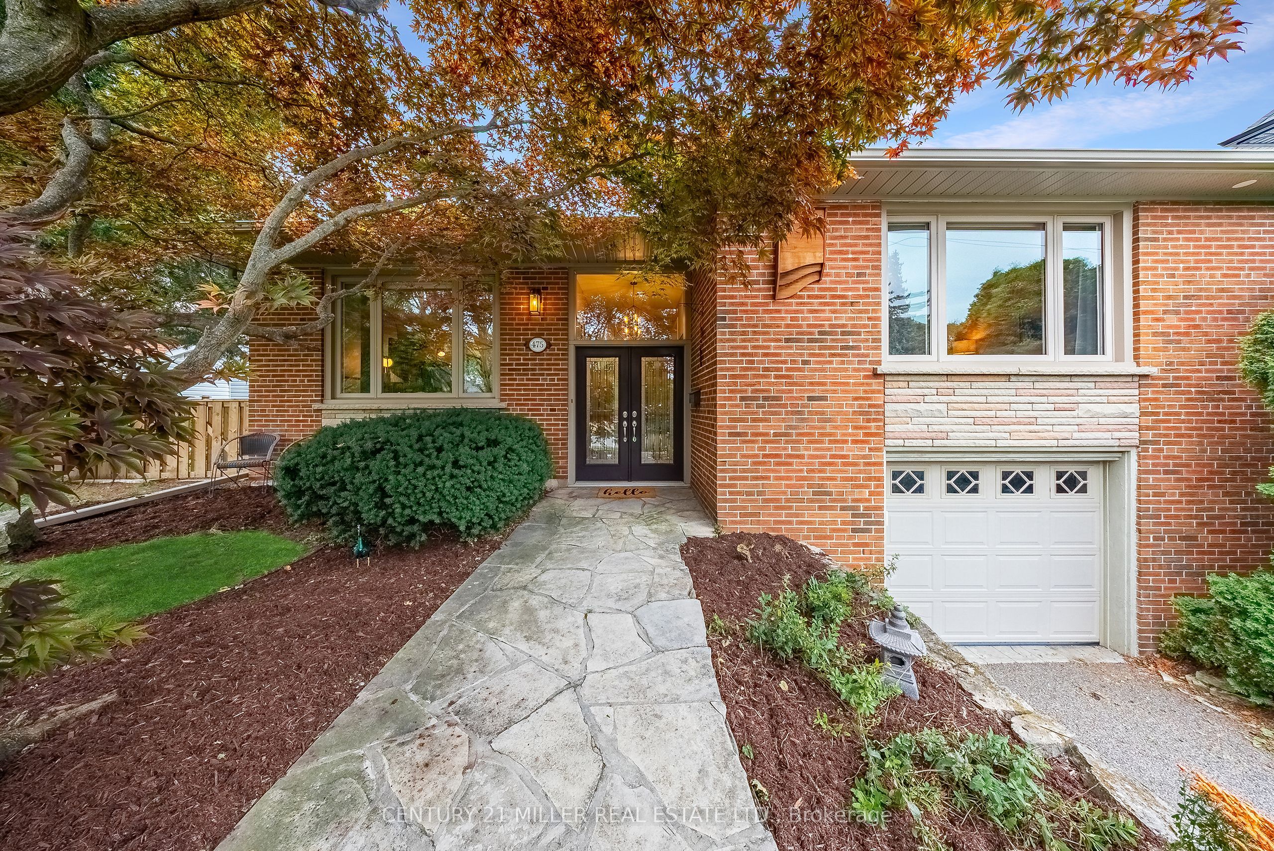 475 Willis Drive Property Photo 4