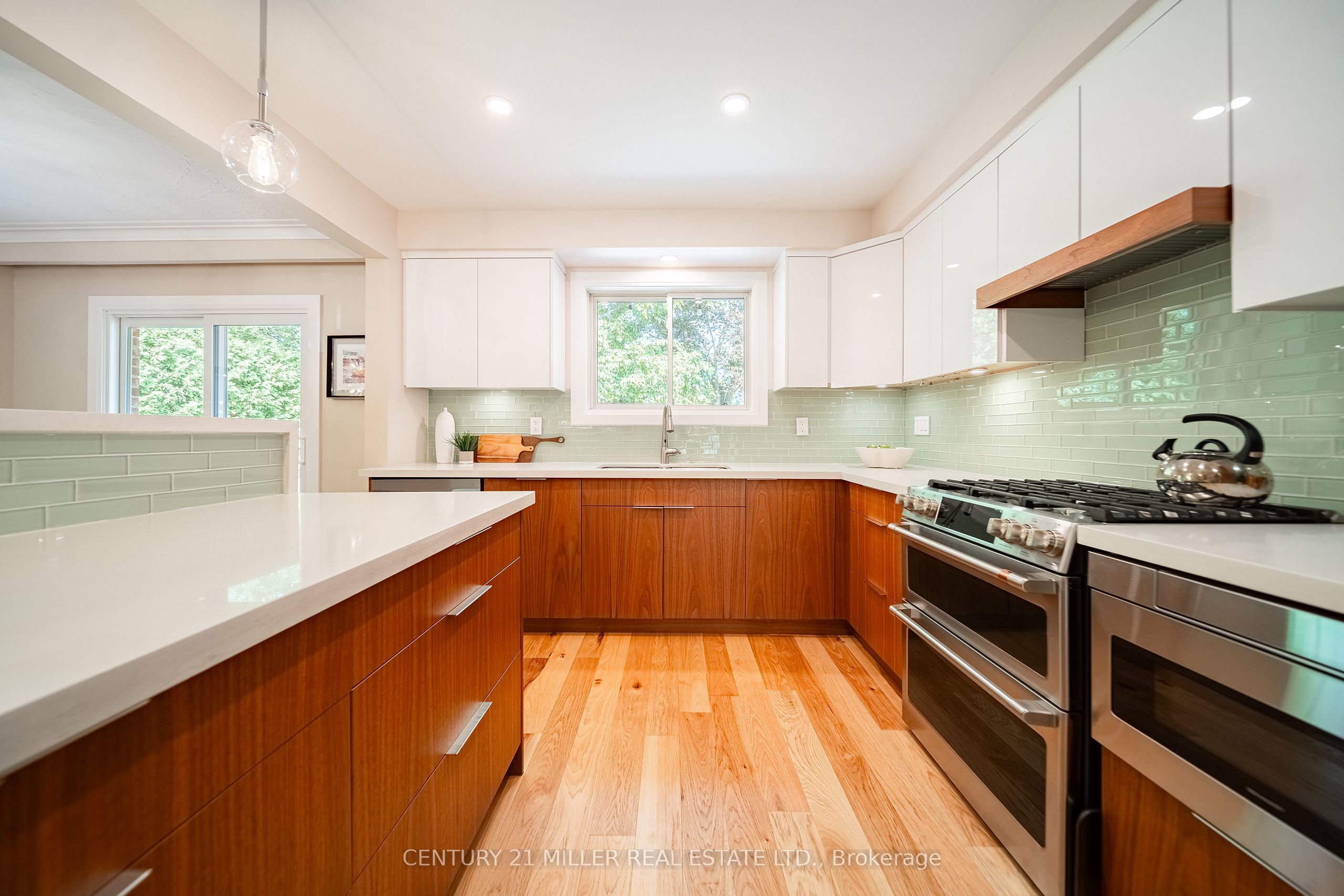 475 Willis Drive Property Photo 13
