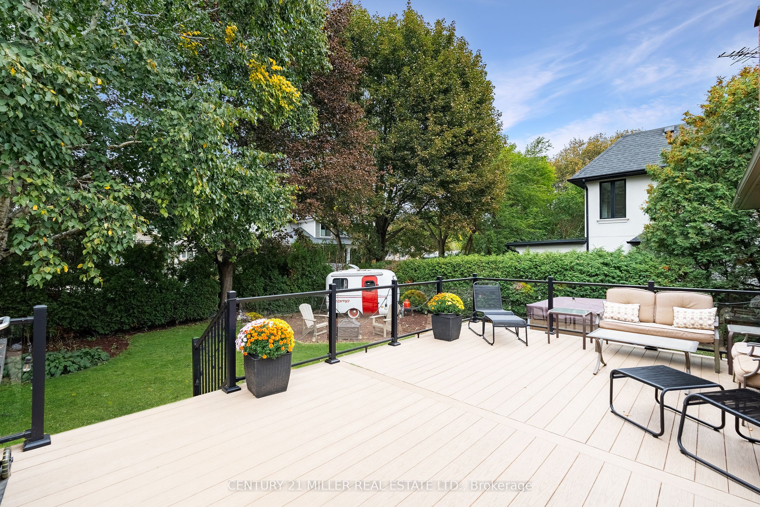 475 Willis Drive Property Photo 30