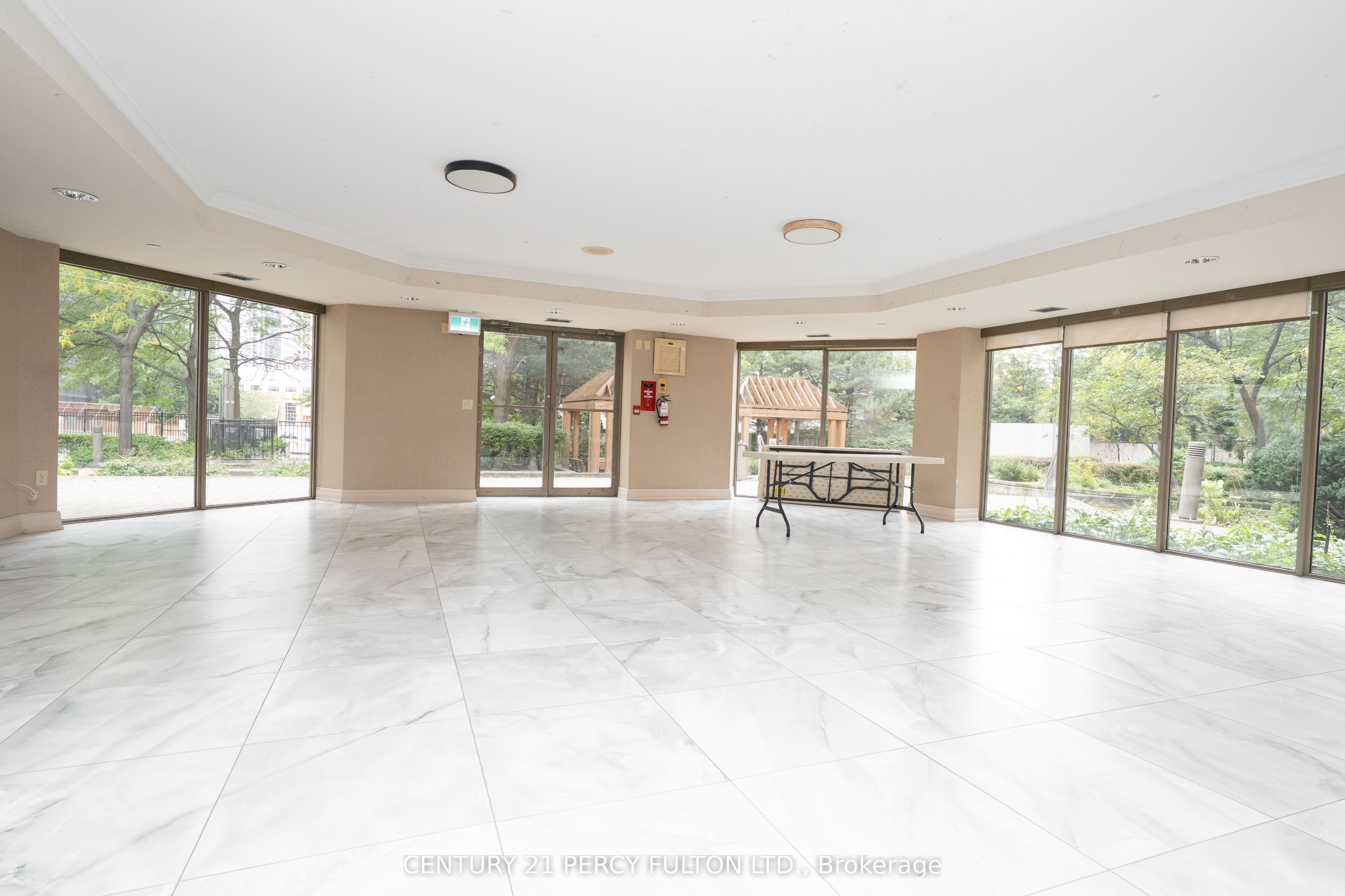 325 Webb Drive 508 Property Photo 17