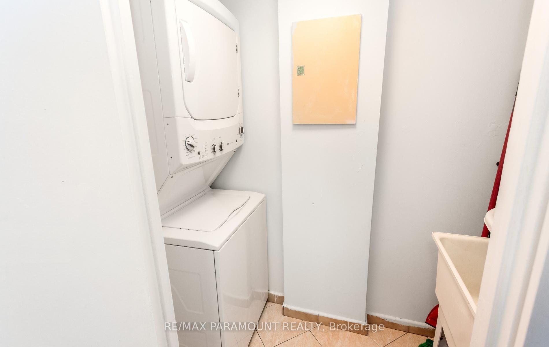 1881 Jane Street 303 Property Photo 24