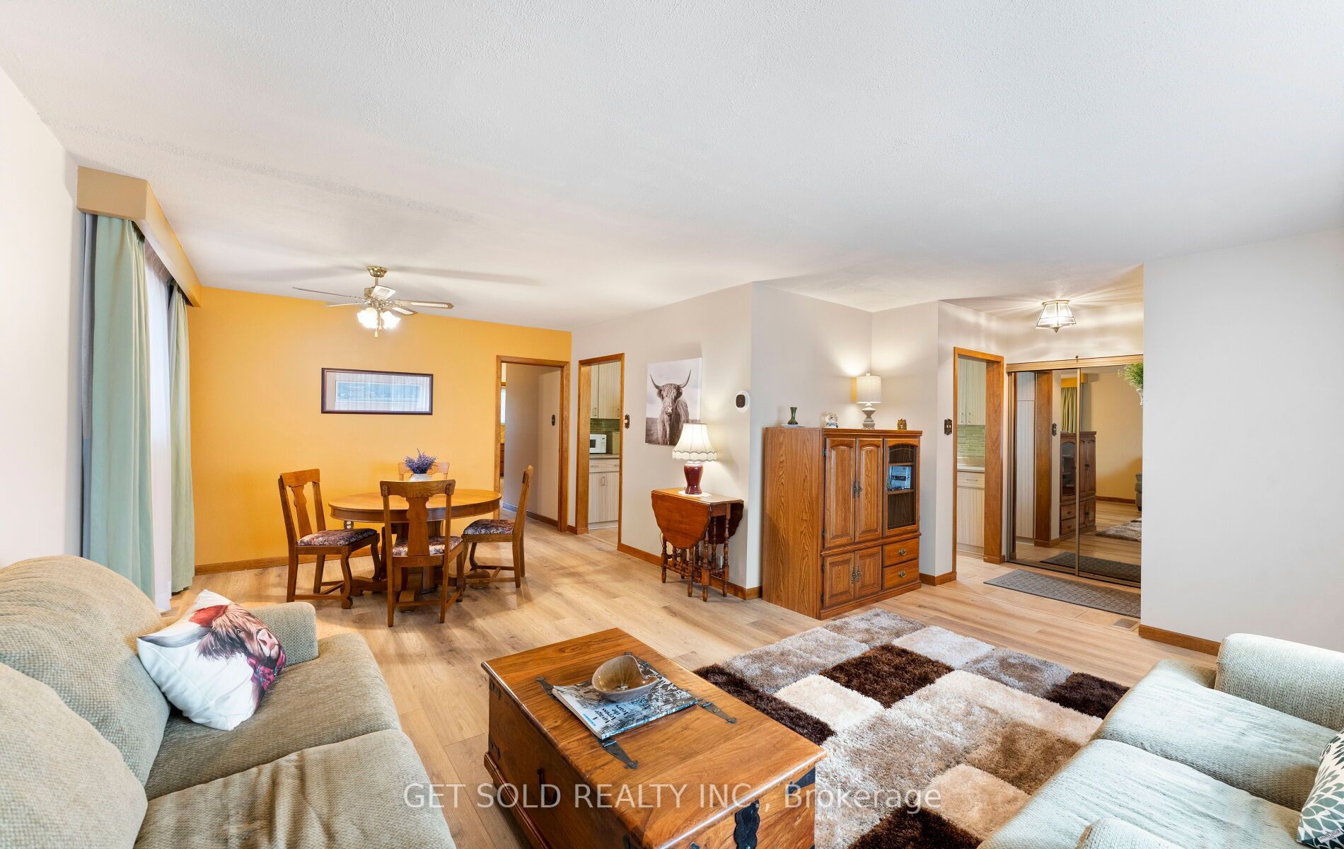 22 Almayo Crescent Property Photo 5