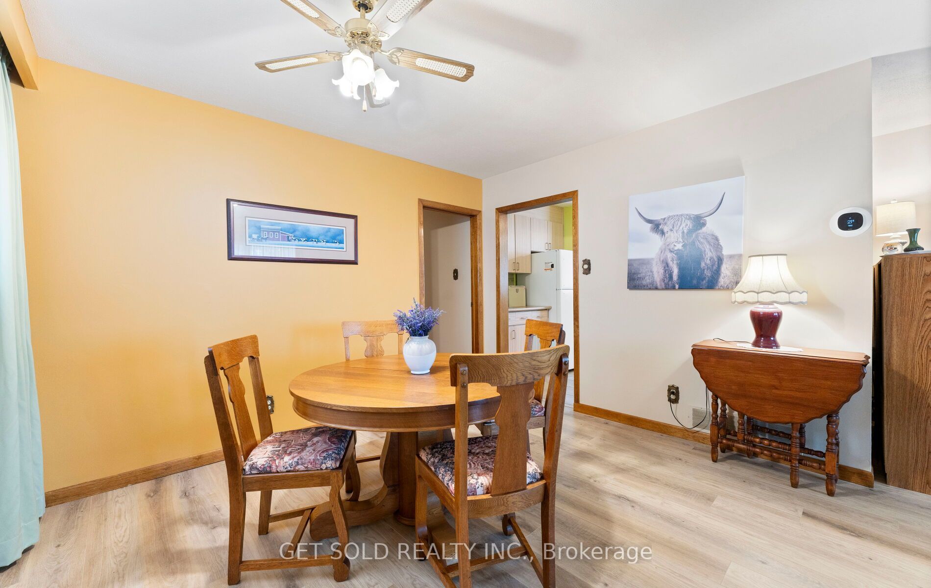 22 Almayo Crescent Property Photo 8