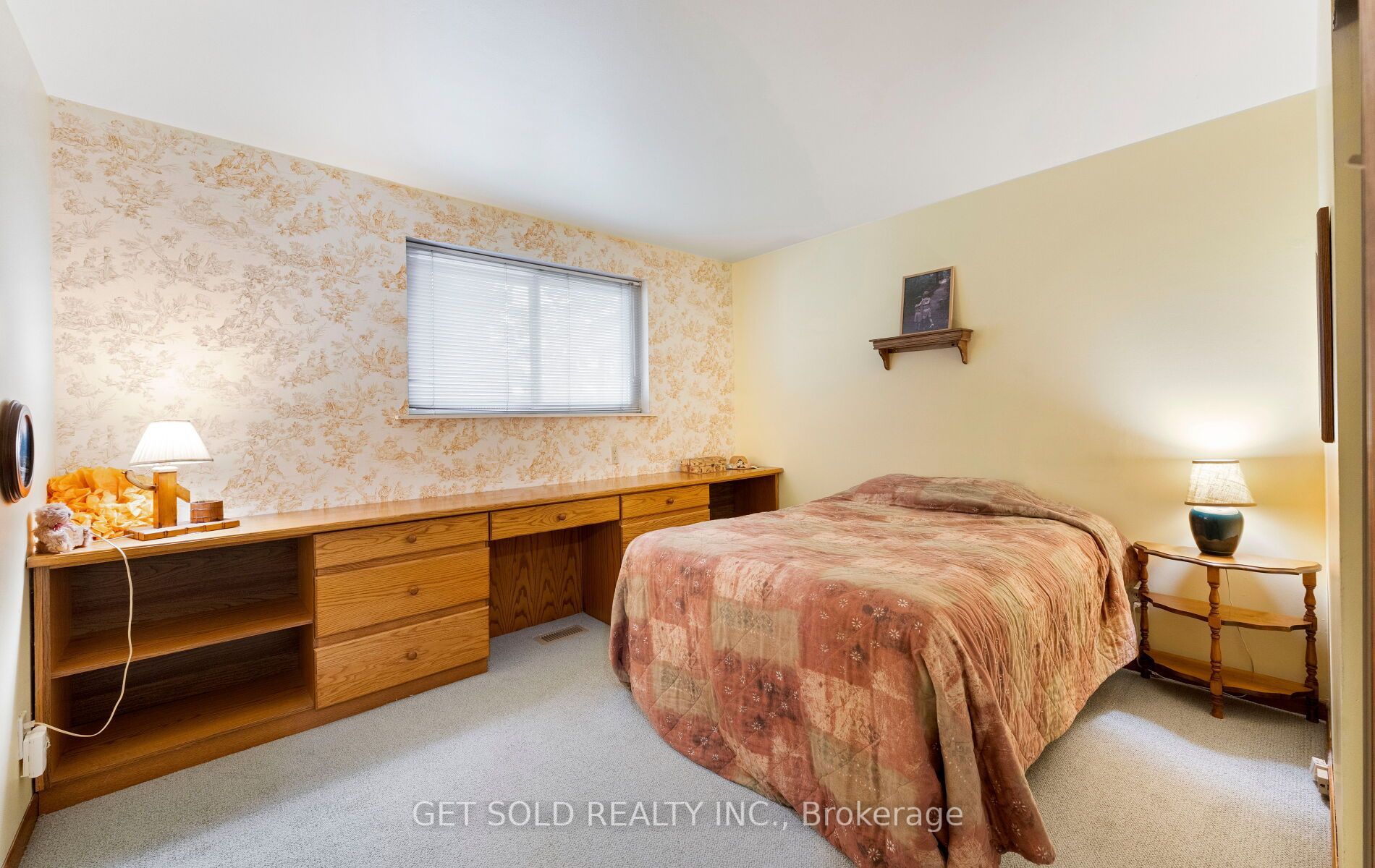 22 Almayo Crescent Property Photo 16